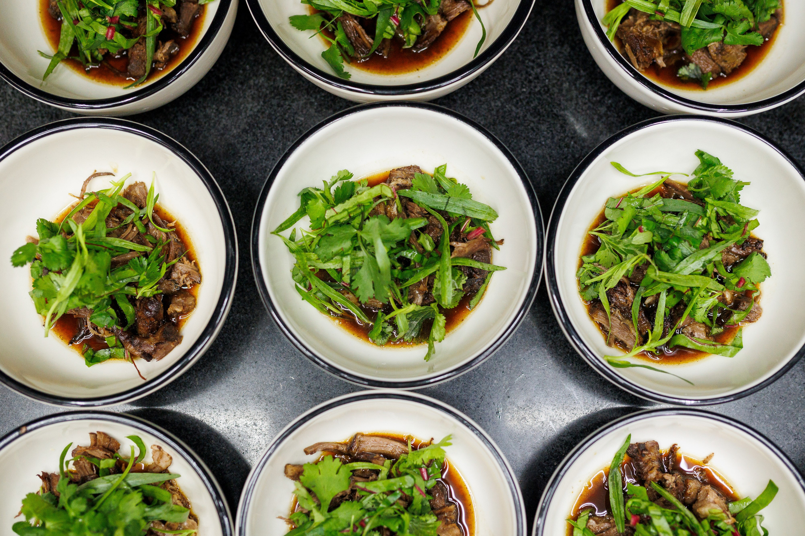 Гастроужин в винном баре ЛЕДНИКЪ. Фотограф Шейдаев Эмин г. Волгоград