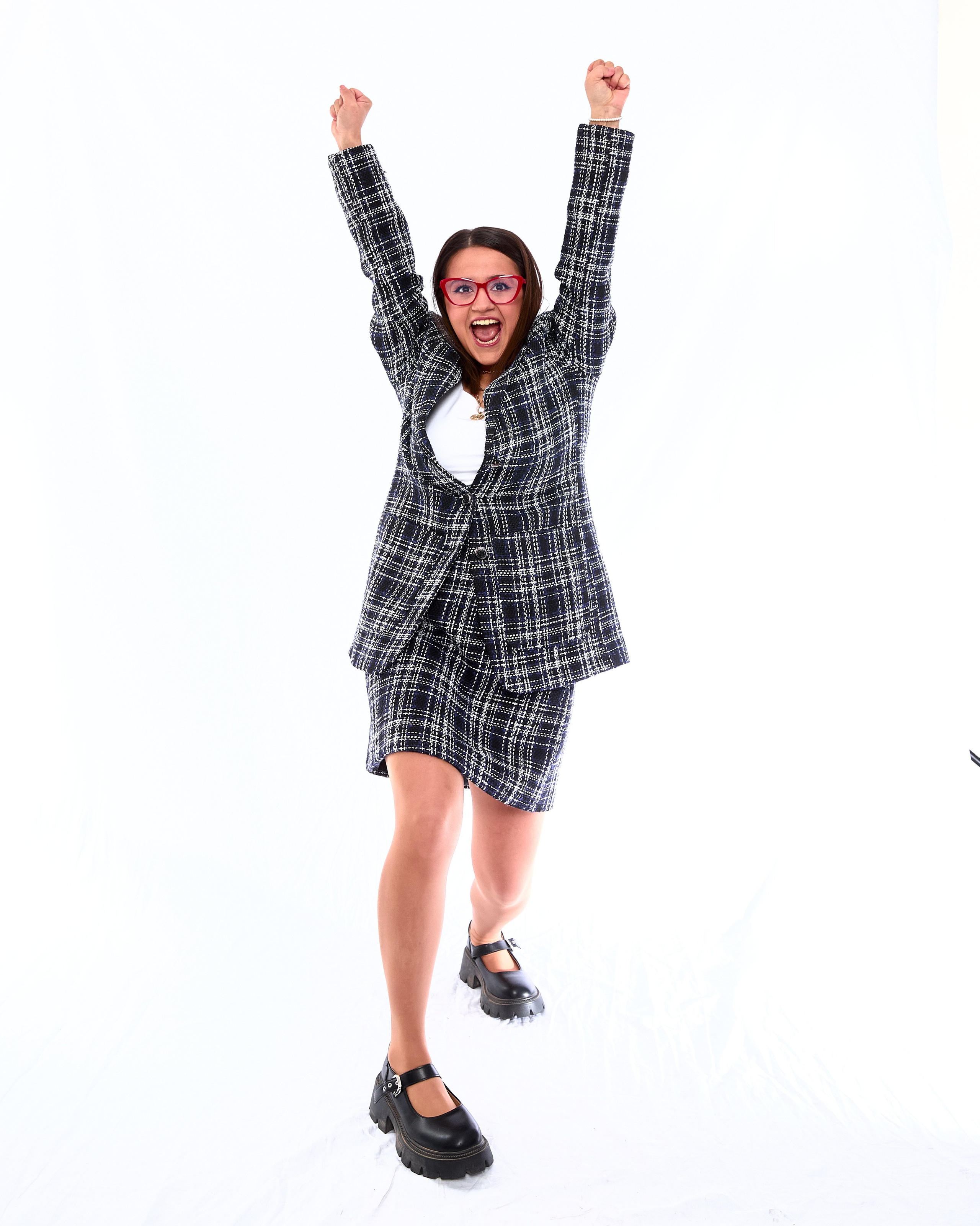 VAVADA. Святослав Лебедев | Рекламный фотограф — Коммерческая съемка, Арт-дирекшн, AI-интеграция