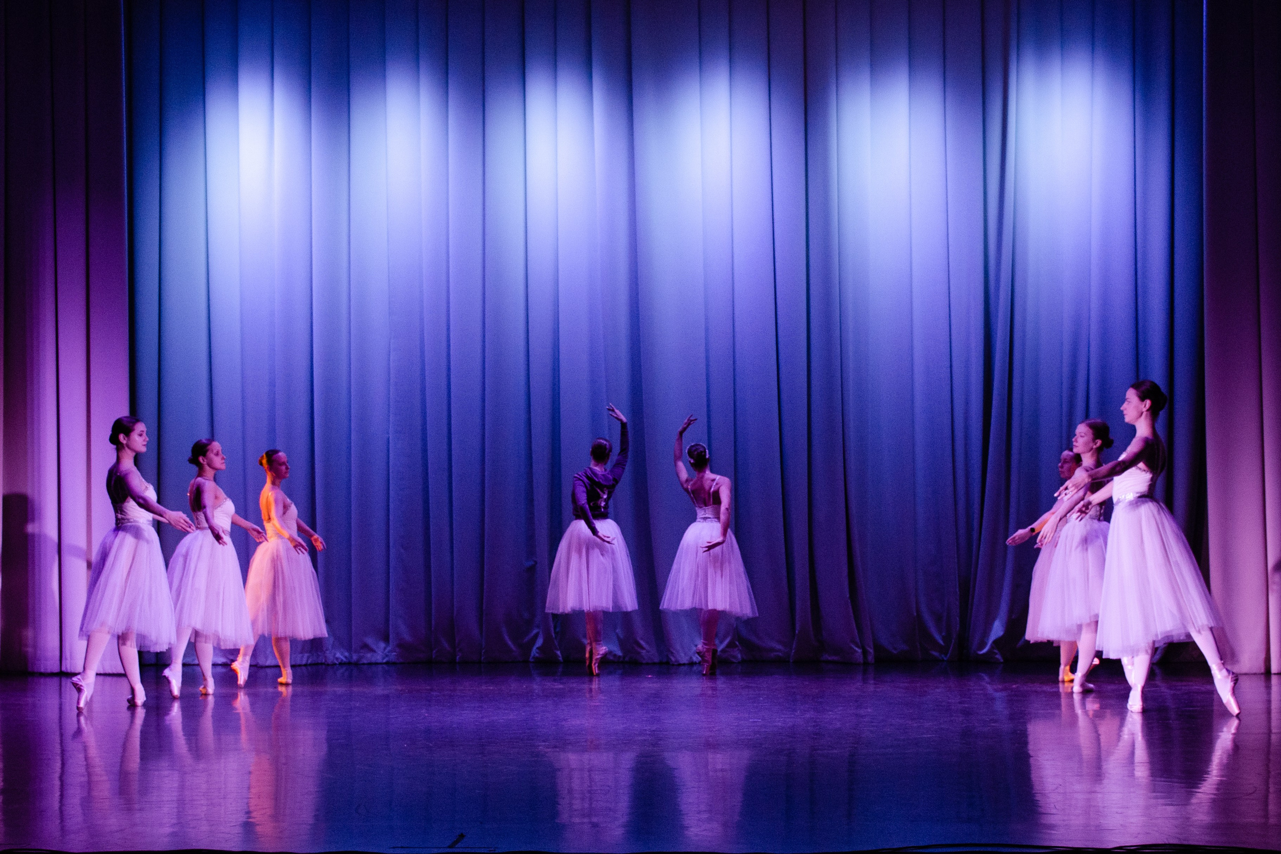 Балет, танец (концерты, уроки, репетиции, закулисье танцующих детей и взрослых). Портретный и репортажный фотограф в Санкт-Петербурге Варвара Жукова