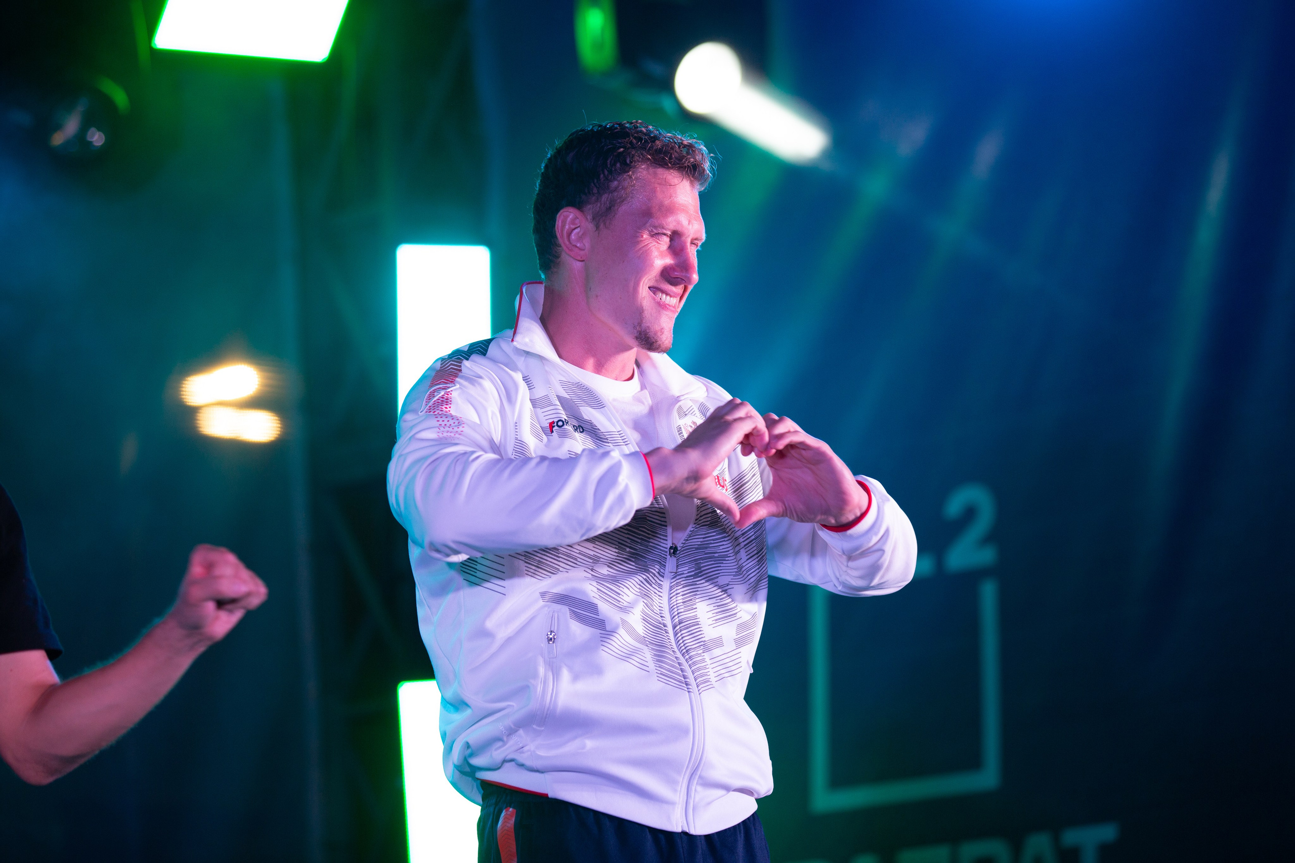 Фотосессия: Всемирные спортивные игры глухонемых,  церемония закрытия