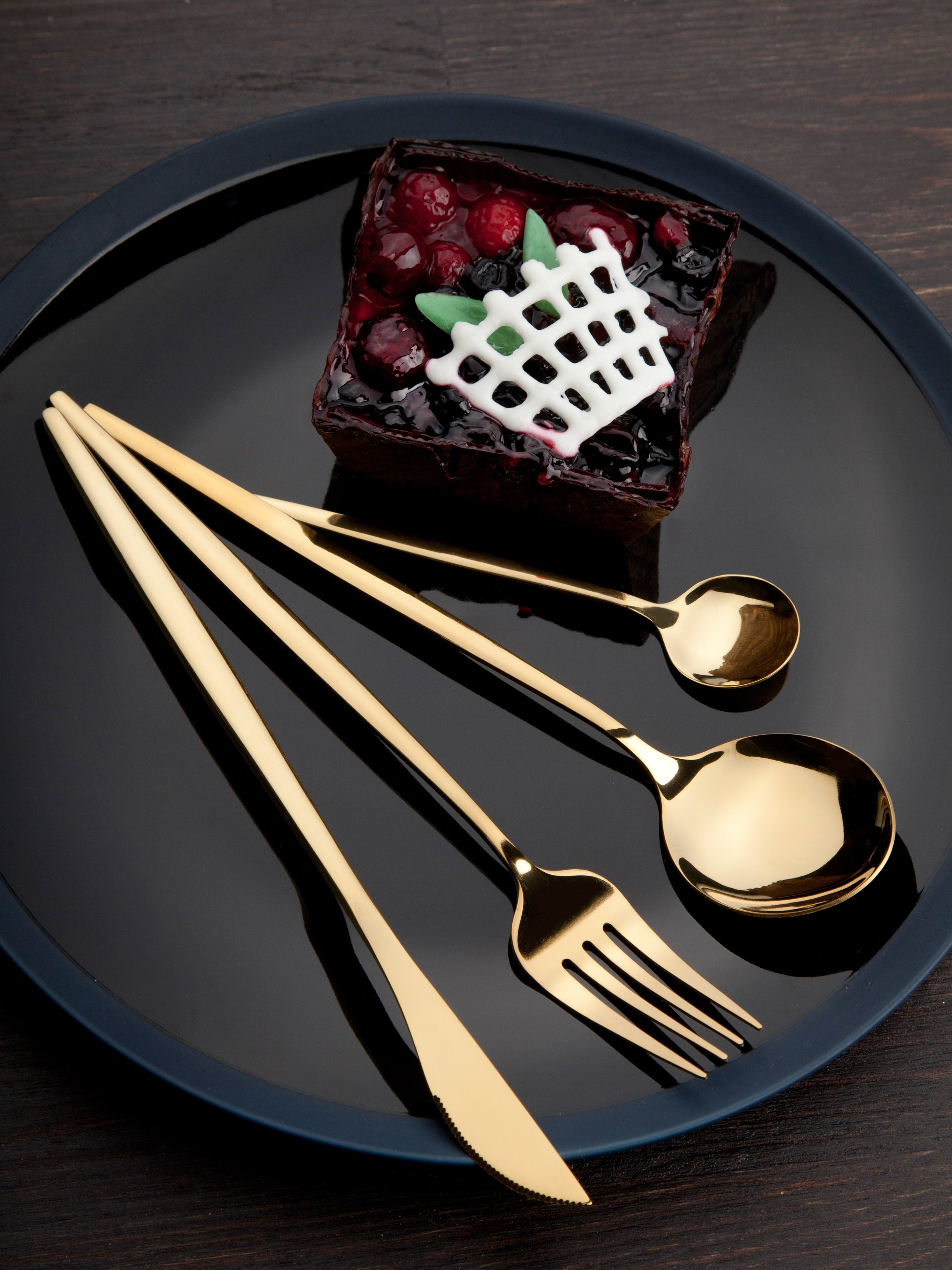 Рекламная съемка. Столовые приборы. Фотограф Мария Кольцова