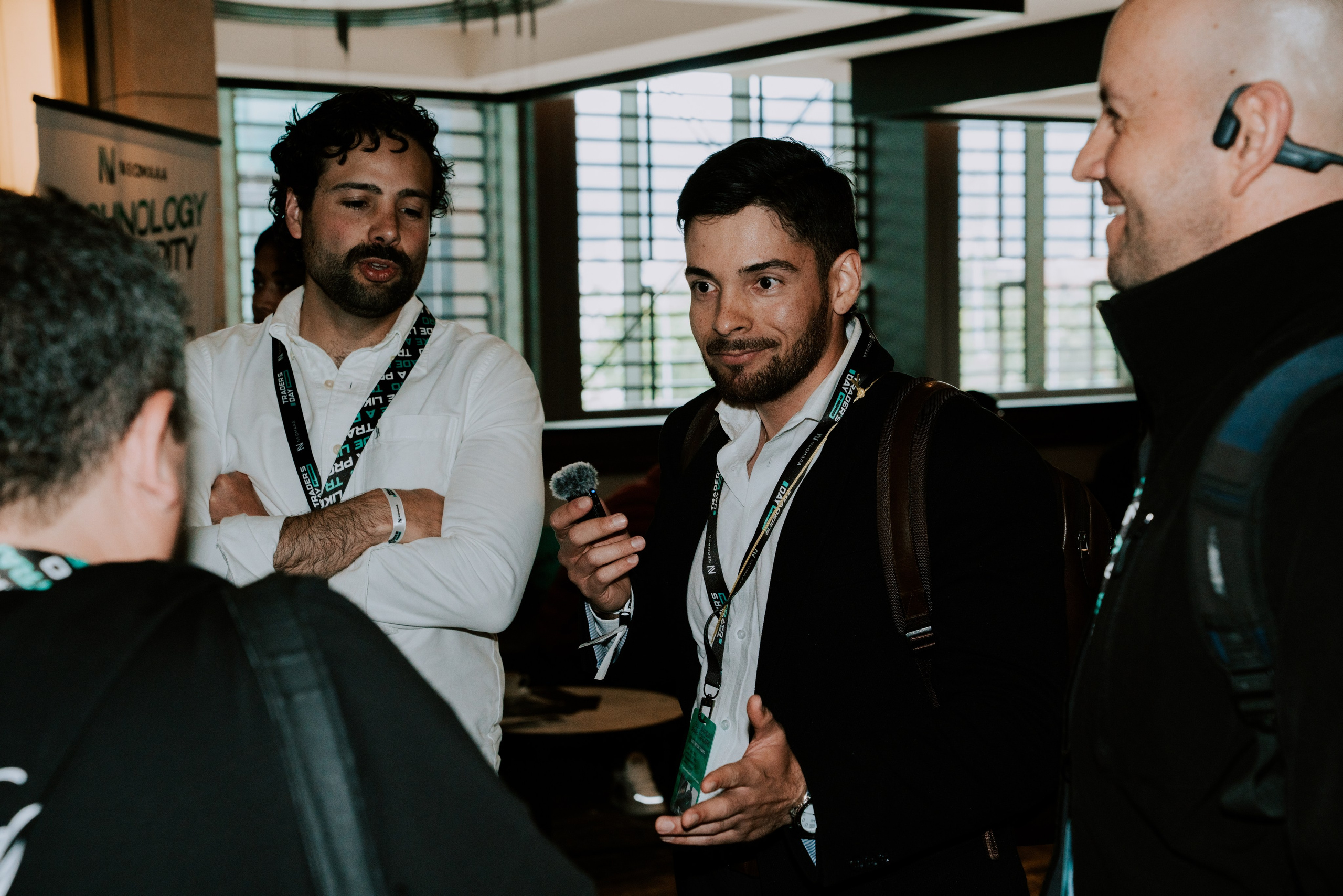 TRADERS DAY By NeomAAA Bogota. NeomAAA Funds Gallery