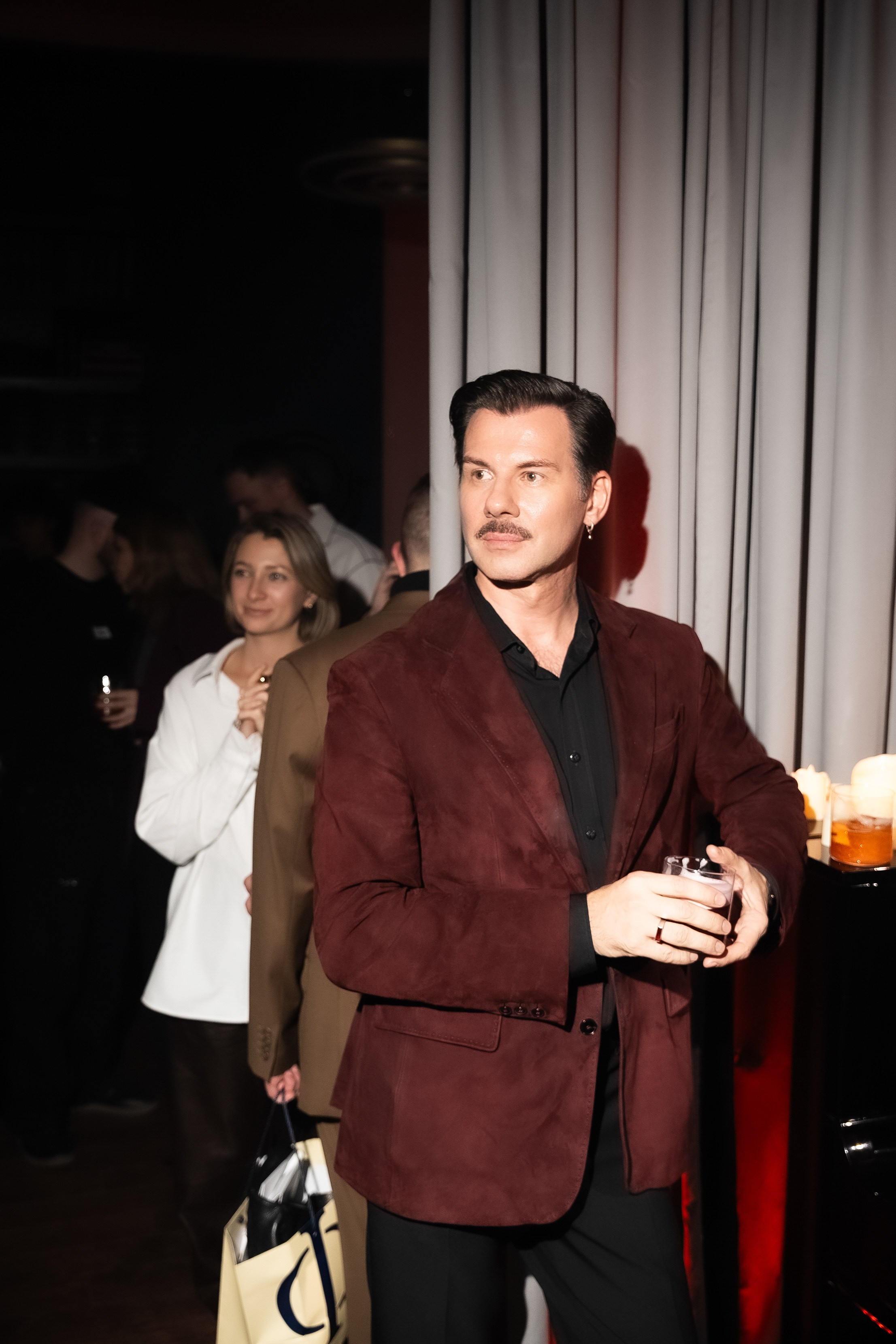 Камерный светский вечер