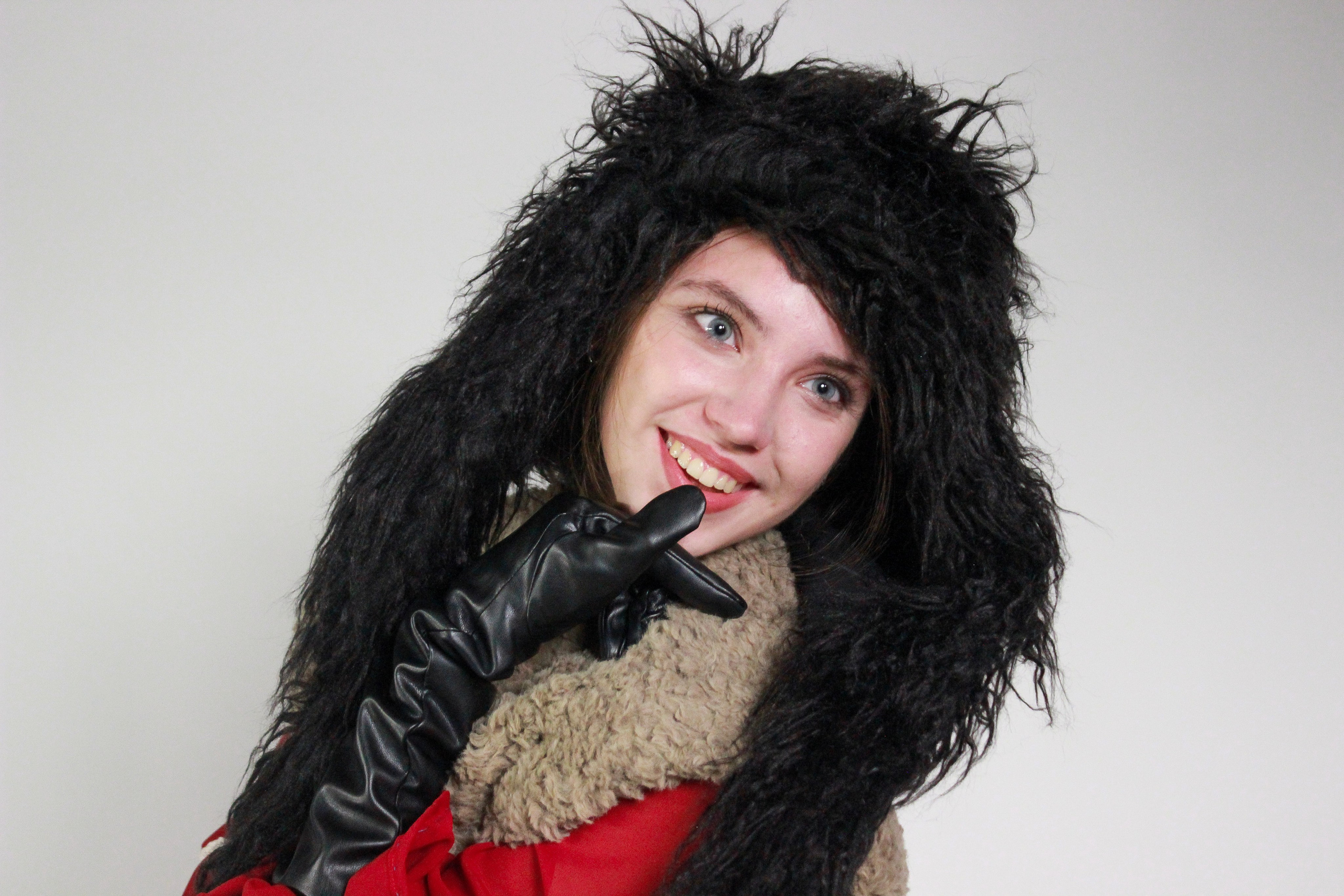 Ретро коммерция. Костюмер, художник кино и телевидения в спб