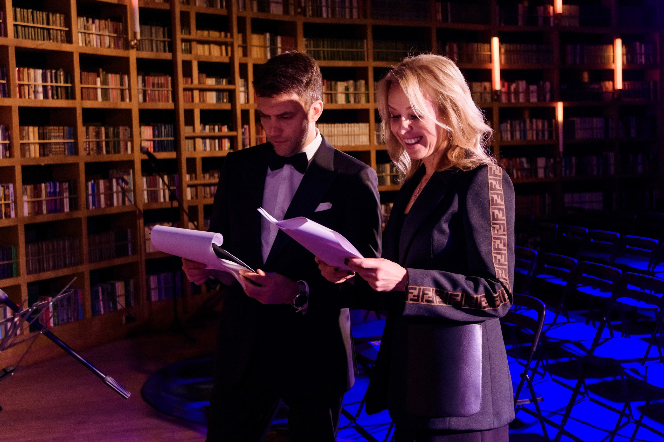 Презентация стихов Надежды. Репортажный фотограф Сергей Дроздов