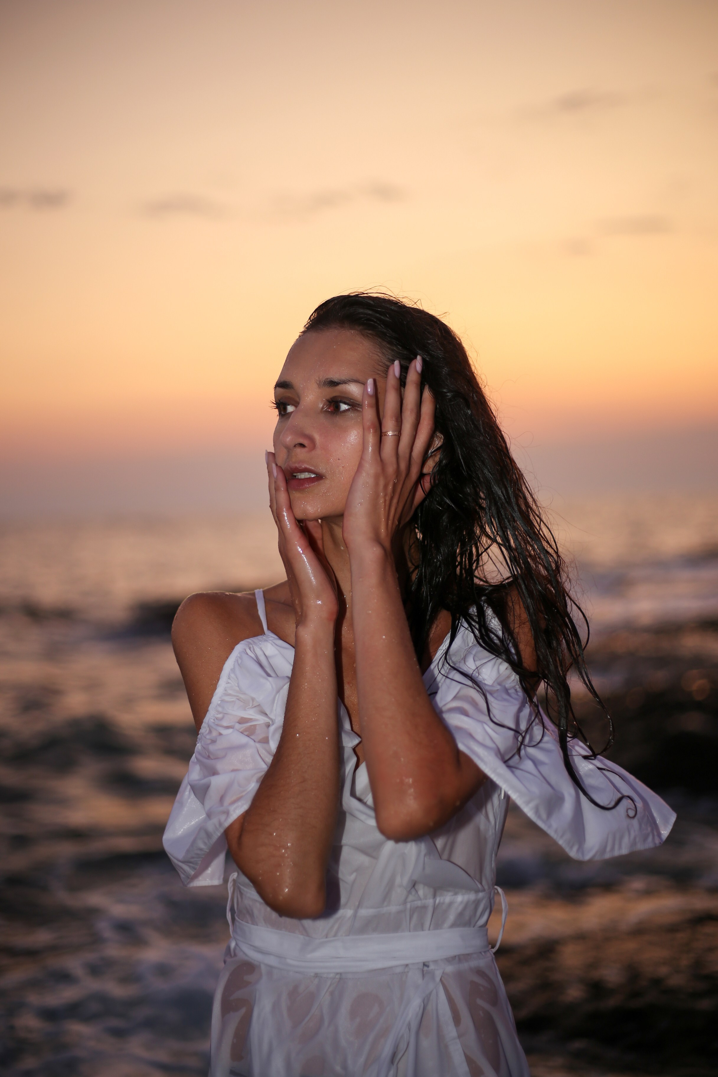 Индивидуальная фотосессия на пляже в Анталии, Кемере, Белеке, Сиде. Профессиональный фотограф в Турции Анталии Кемере Сиде Белеке Алании