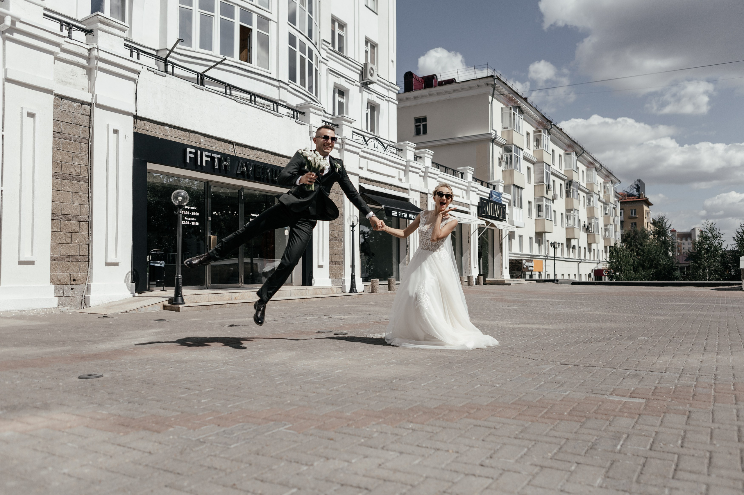 Свадебный фотограф Уфа — Руслан ГабдлисламовЖивые эмоции, красивые кадры, воспоминания на всю жизнь.Работаю по всей Республике Башкортоста. Свадебный фотограф Уфа Руслан Габдлисламов