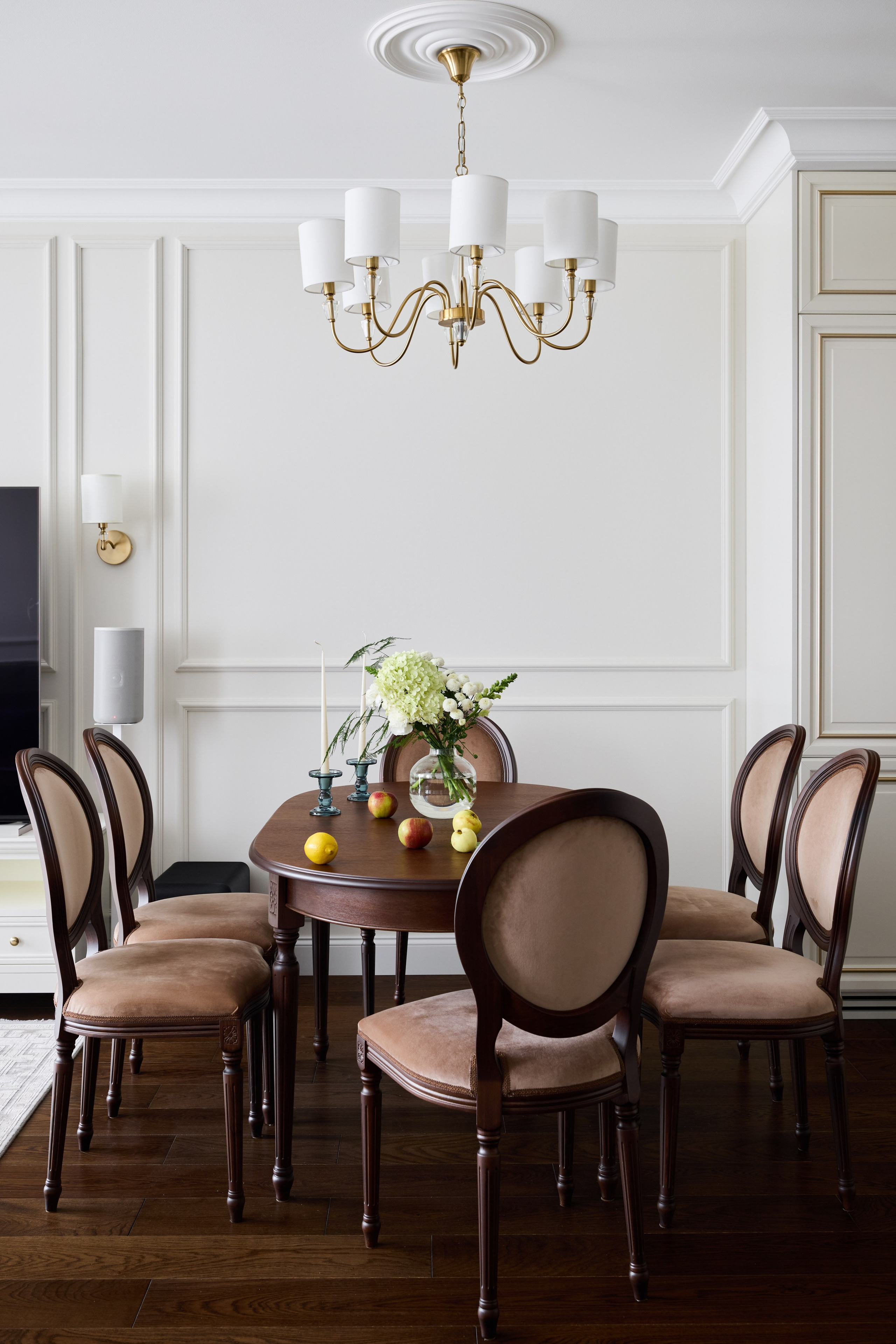 Московский 65, СПБ. Davvero