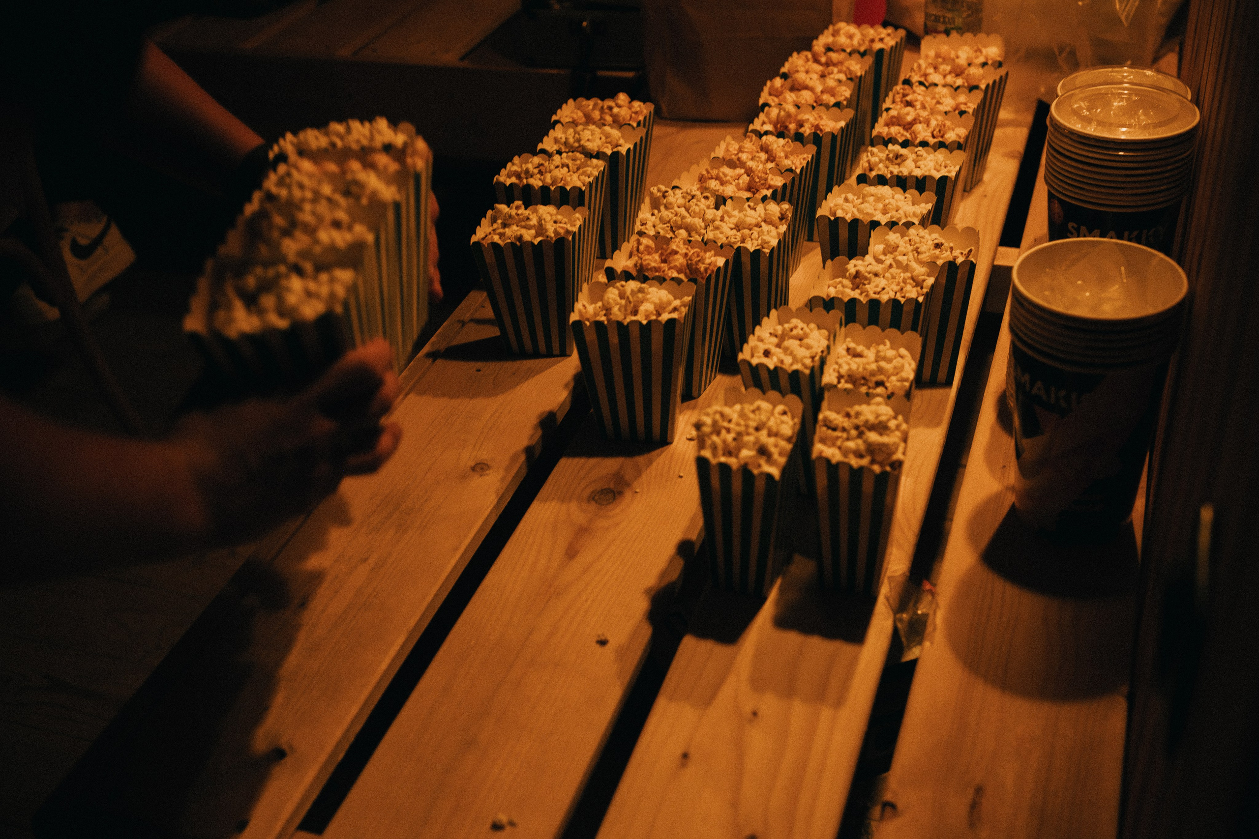 Молодые счастливые. Обо мне