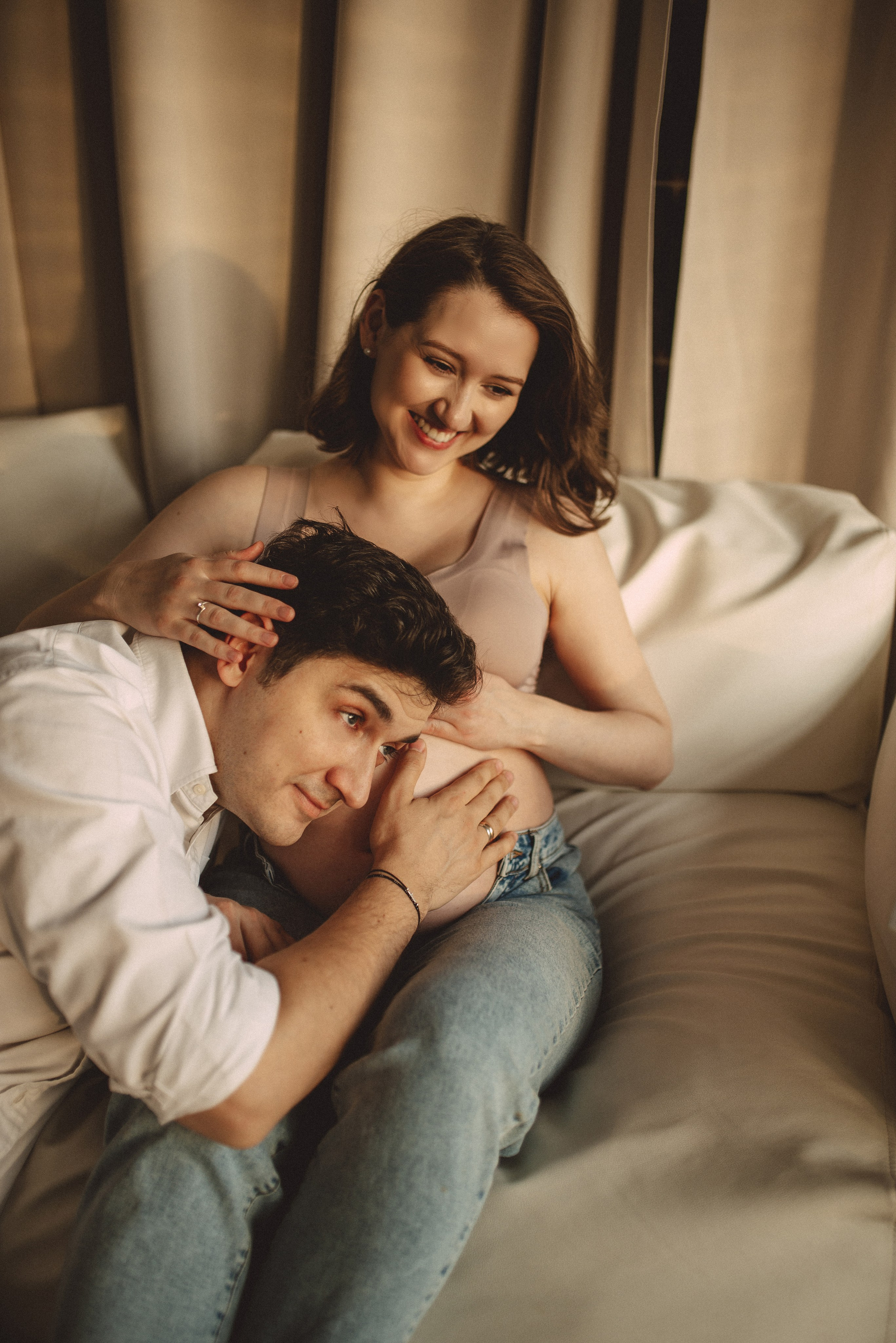 Фотосессия беременности в фотостудии. Семейная фотосессия Бутово Москва фотограф Алина Морщагина