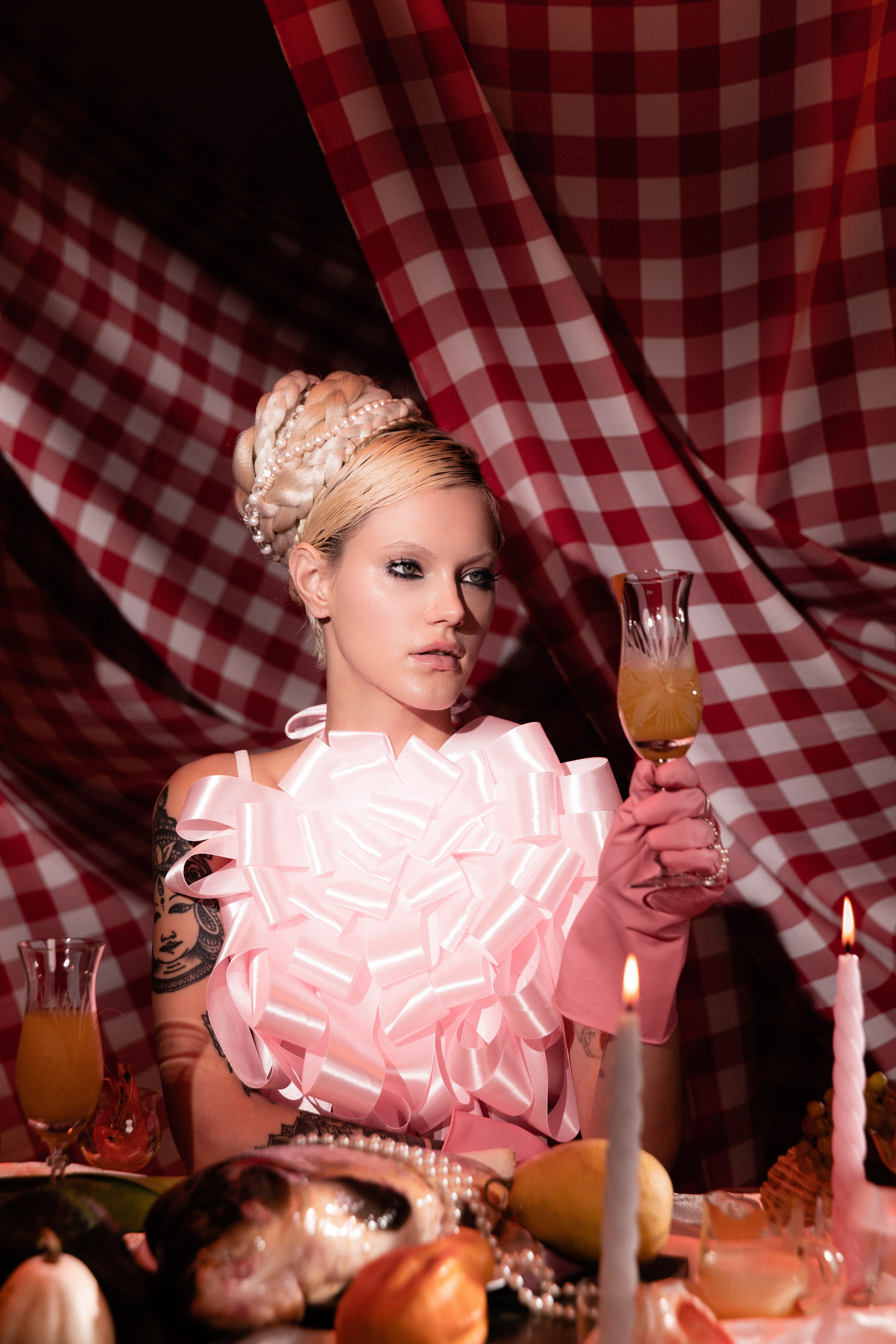 Candy dinner. Photographer. Producer. Retoucher