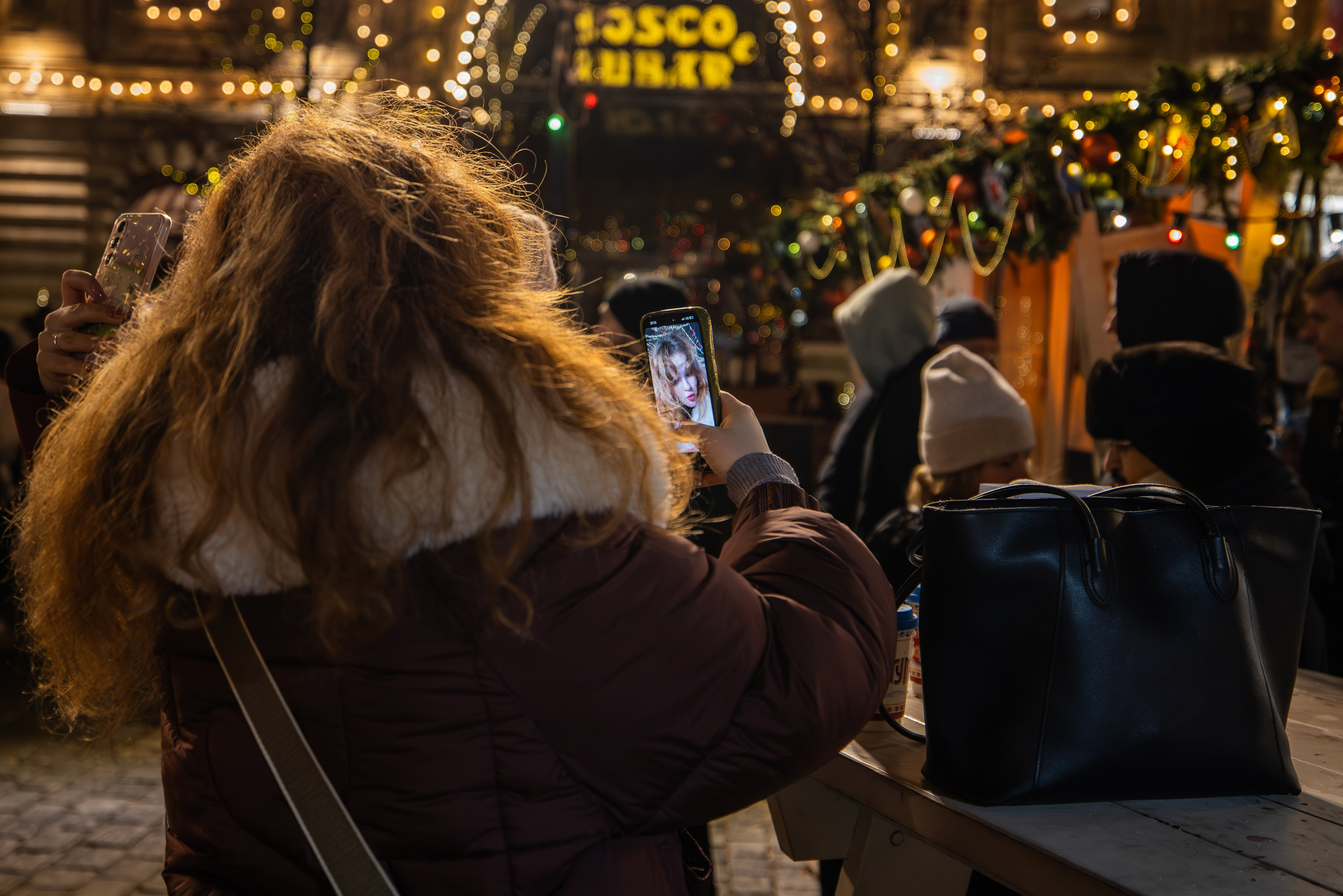 Новогоднее селфи на фоне ГУМа