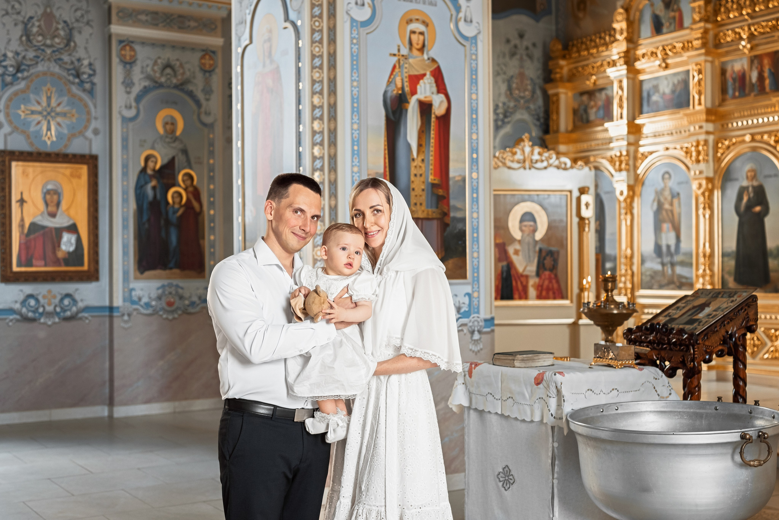 Храм Введения во храм Пресвятой Богородицы. Церковный фотограф на Таинство Крещения и Венчания в Оренбурге и Оренбургской области Екатерина Белкина