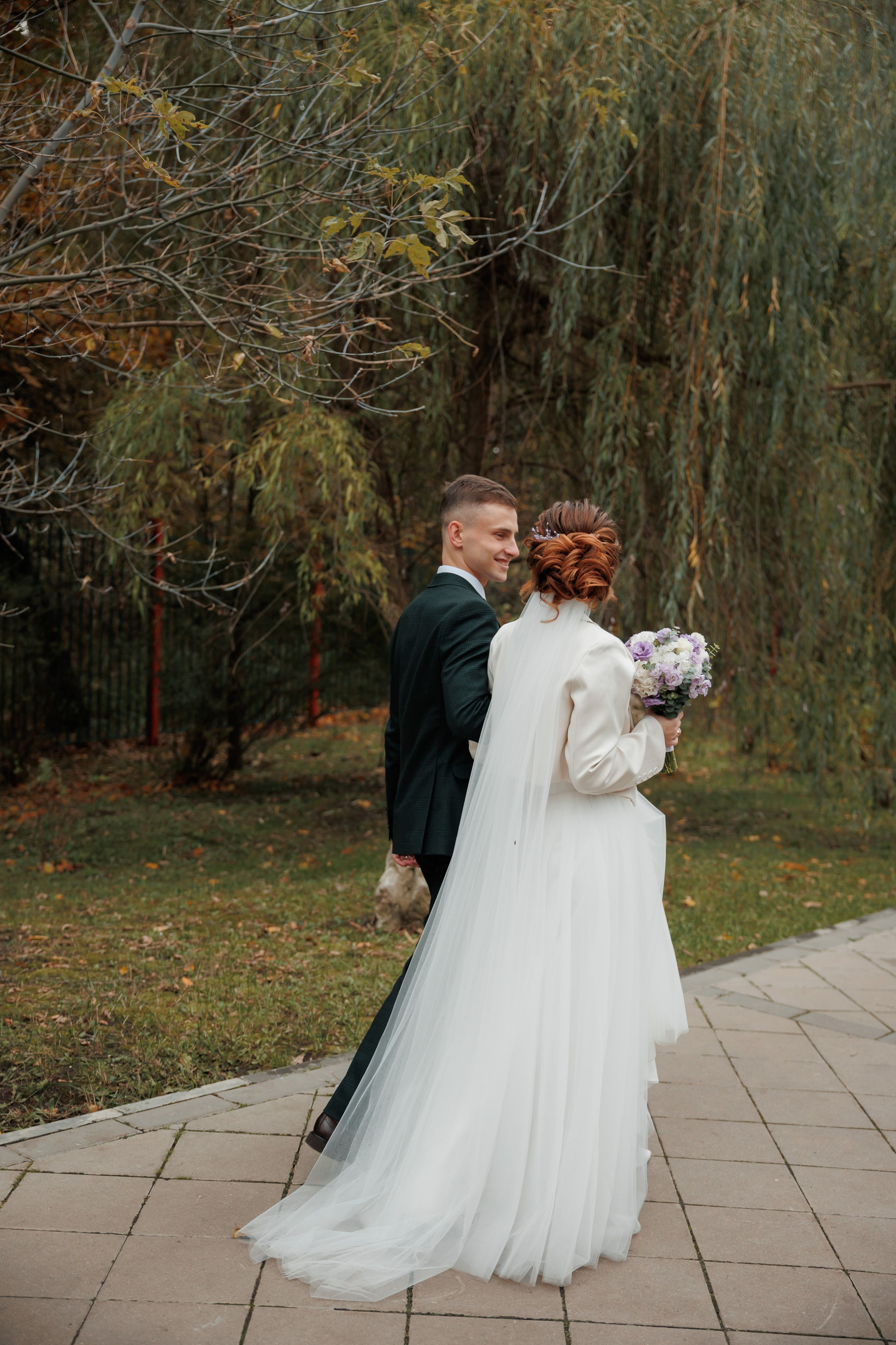 Константин и Дарья, ЗАГС ВДНХ, отель Soluxe, ресторан «Антик». Свадебный и репортажный фотограф (Москва, Королев и другие)