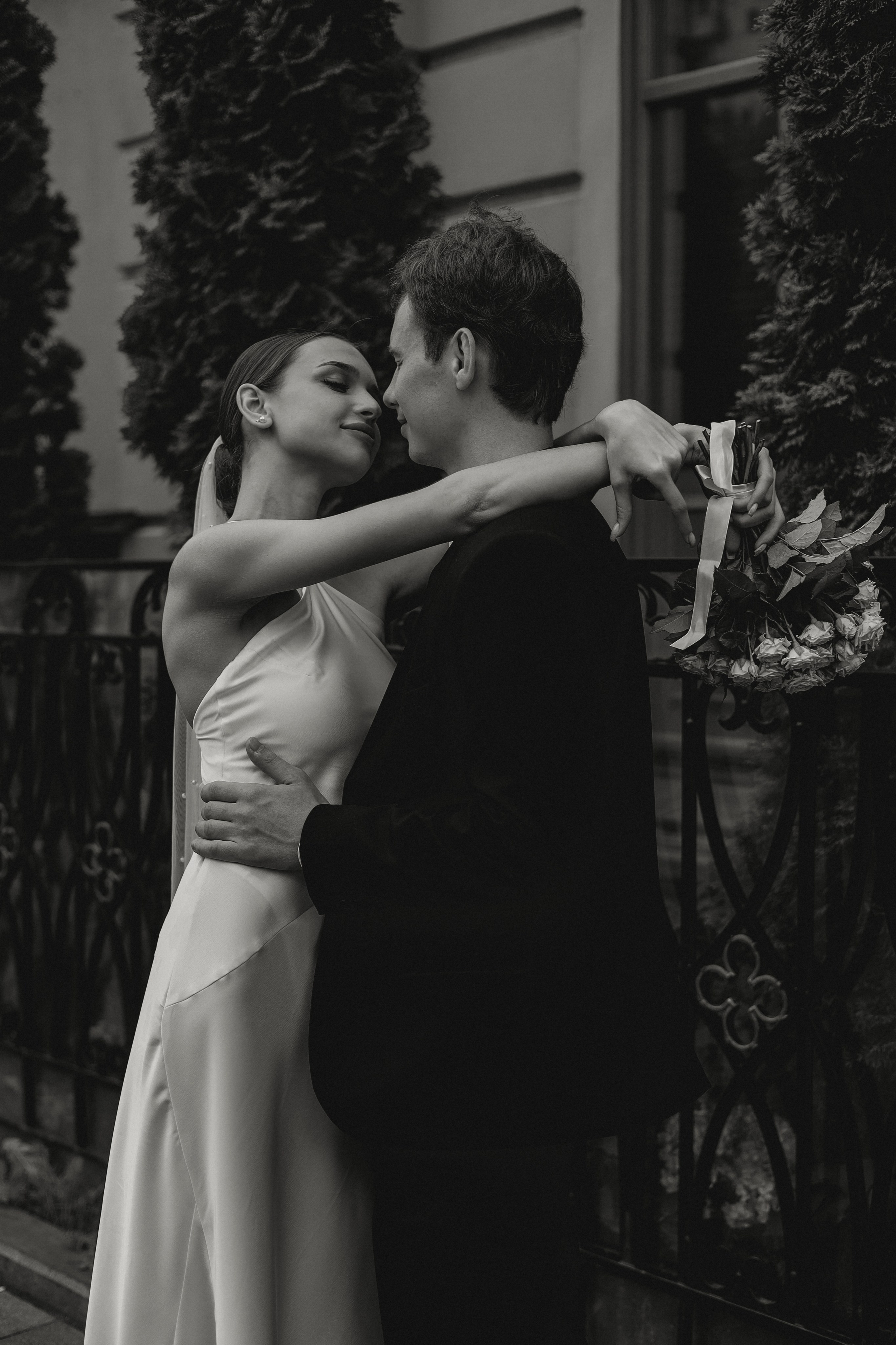 Олеся и Даня. Роспись в Таганском ЗАГСе. Диана Чечель. Свадебный и семейный фотограф в Москве