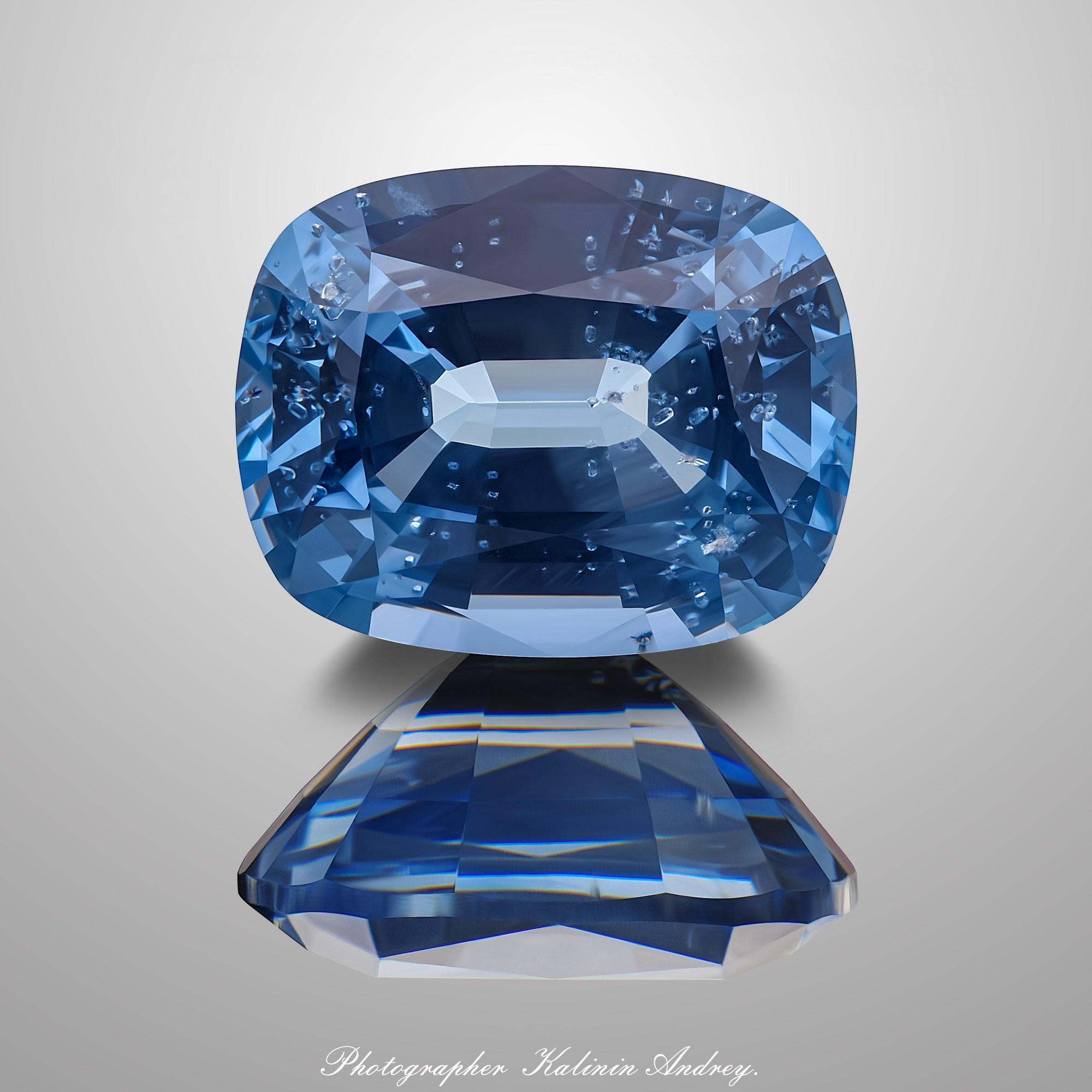 Фотографии в большом разрешении драгоценных камней на продажу купить тел +79 660 031 307. Высококачественная профессиональная рекламная фотосъёмка ювелирных украшений, драгоценных камней в Москве. Обучение, консультация