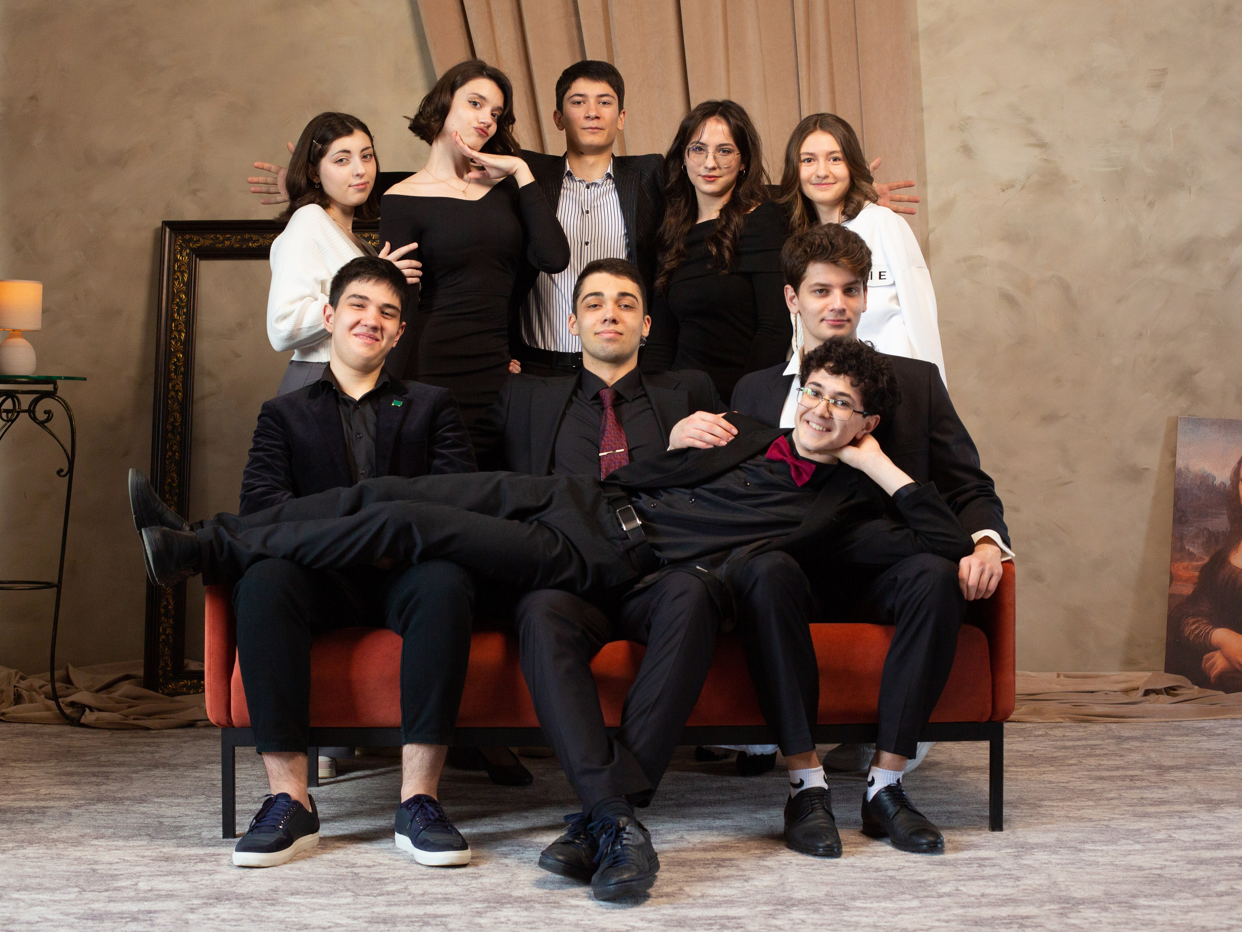 9  и 11 классы. Школьный фотограф в г. Нальчик Галимат Абитова