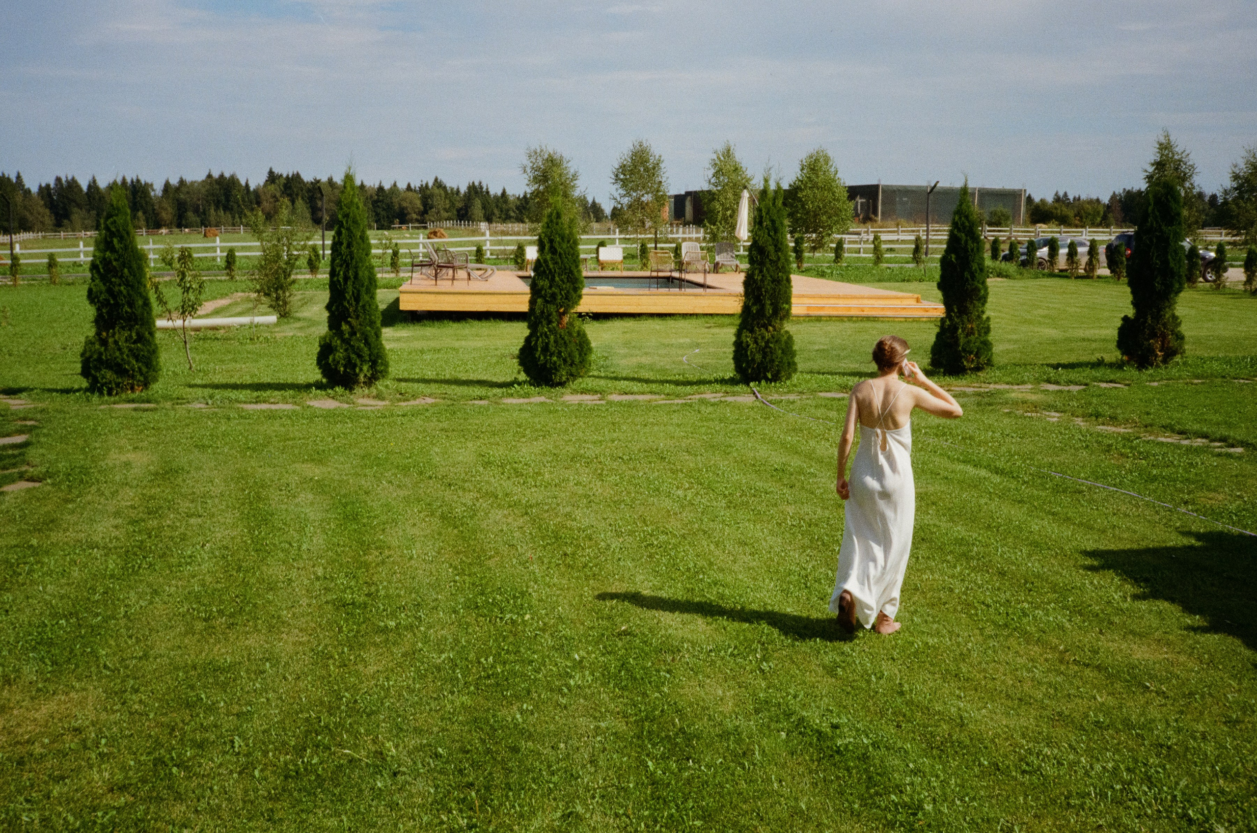 Алиса и Слава, роспись в Москве и вечеринка на природе, подальше от города. Фотограф в Москве Екатерина Черненко