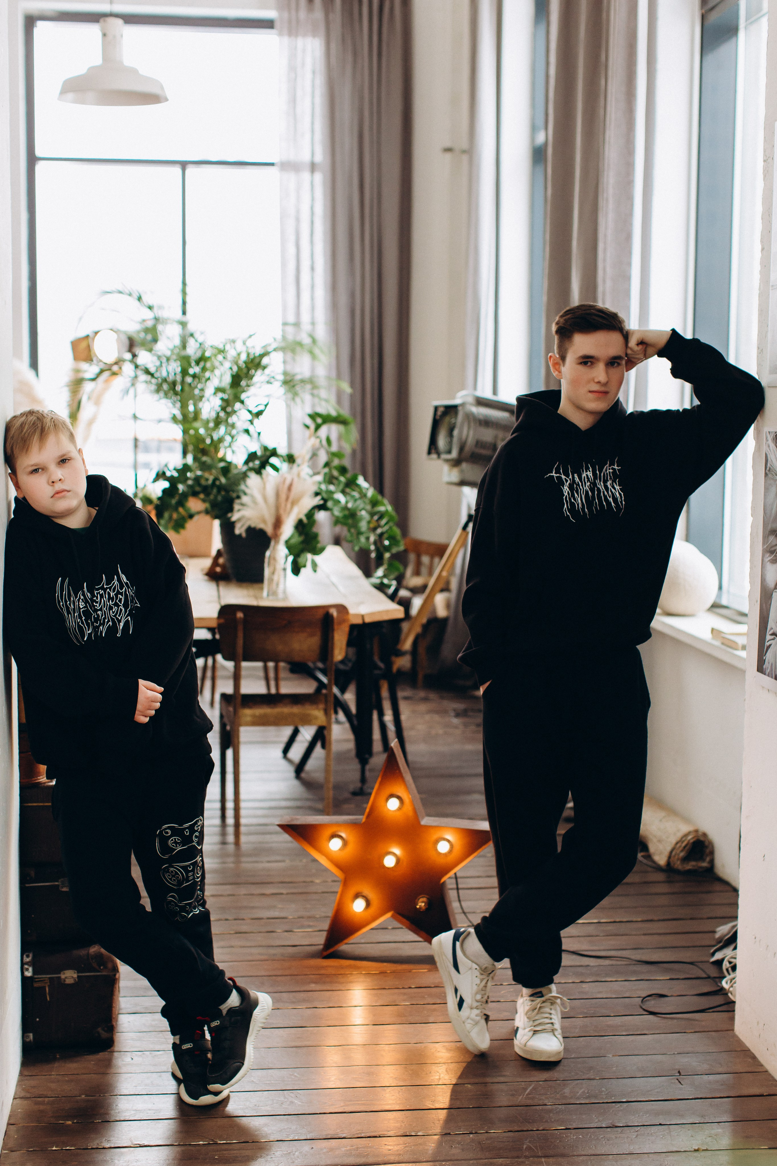 Семейная фотосессия в студии для Елены и ее семьи. Семейный, детский и школьный фотограф в Москве Рудницкая Анна