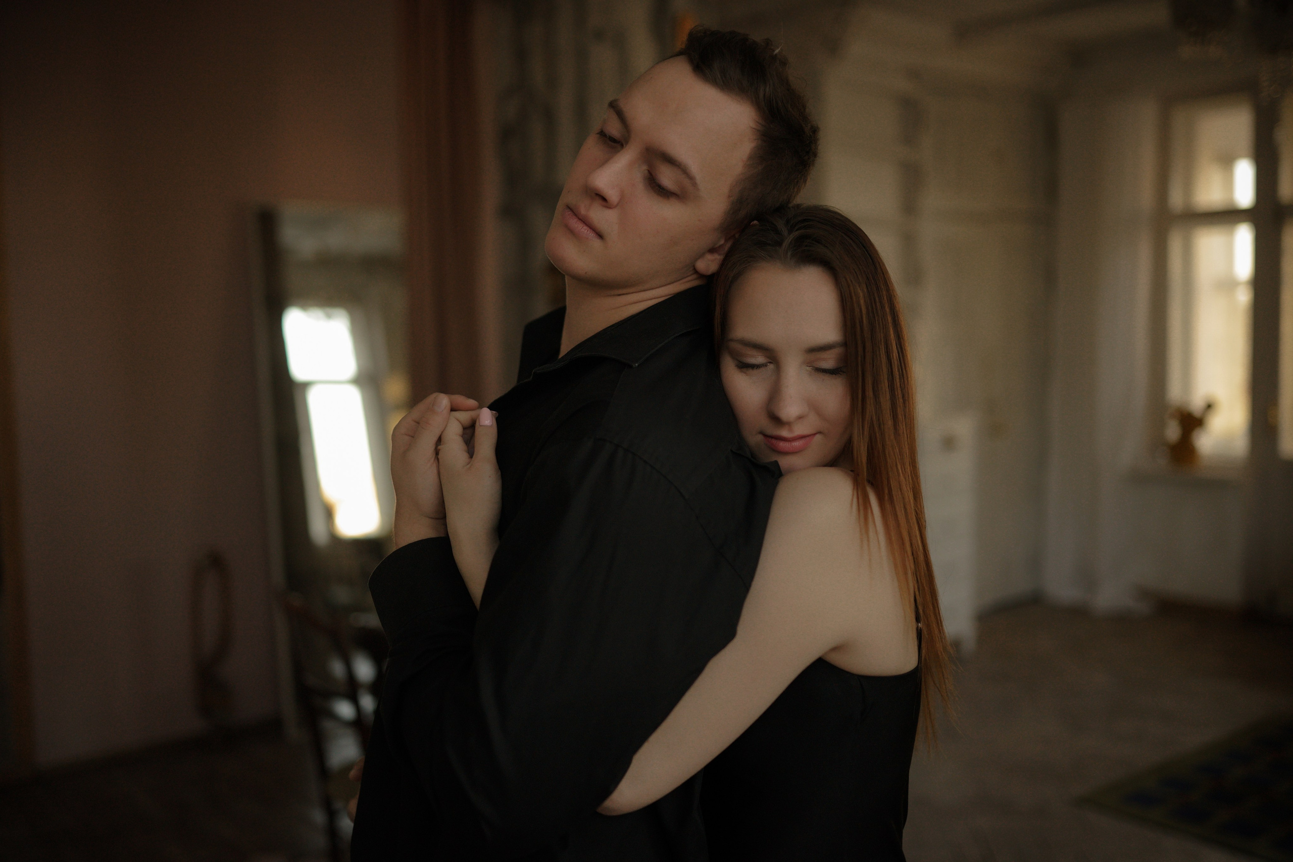 Черное-белое