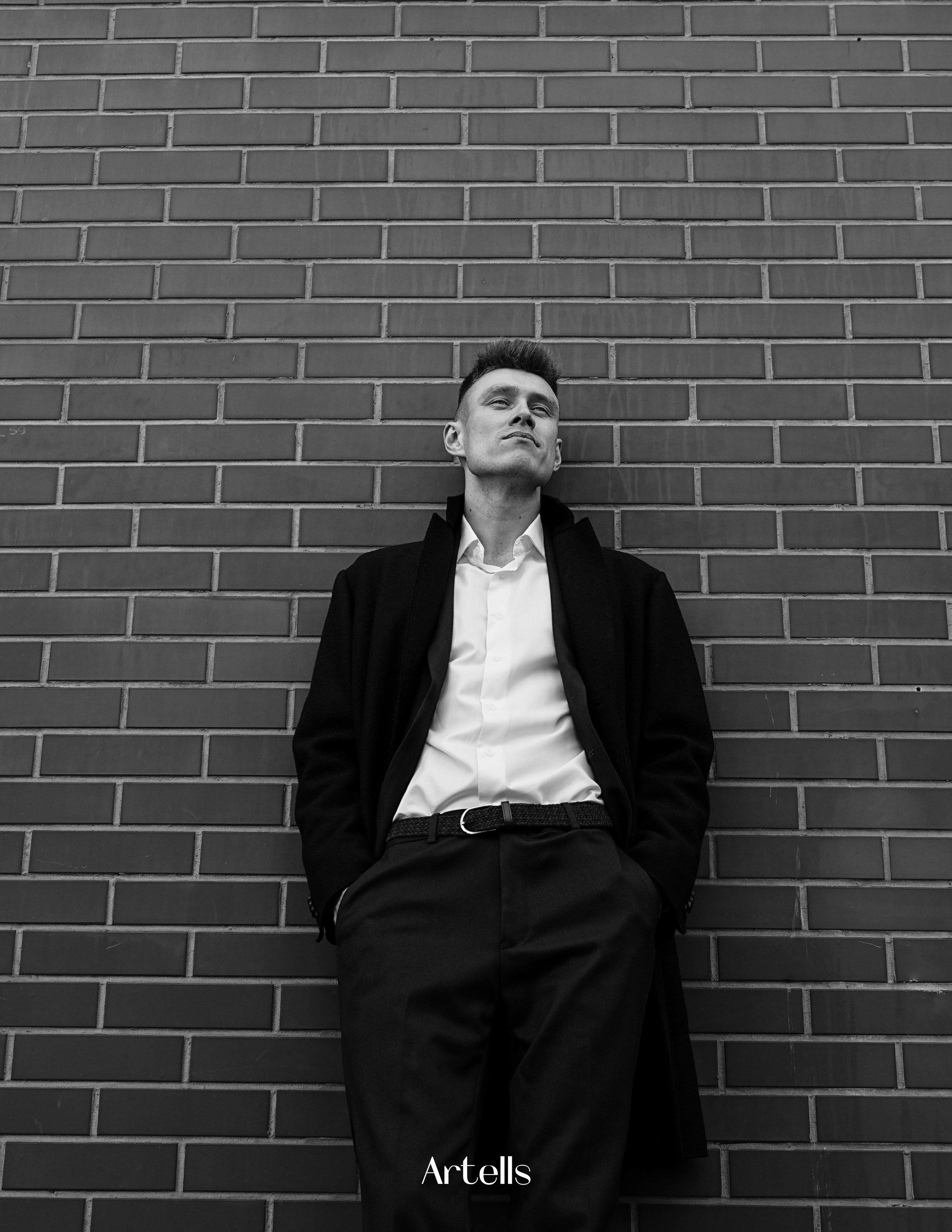ARTELLS MAGAZINE MEN OCTOBER (Vol 3602), New York, NY. Эля Иванова — честный портрет без позирования в Москве