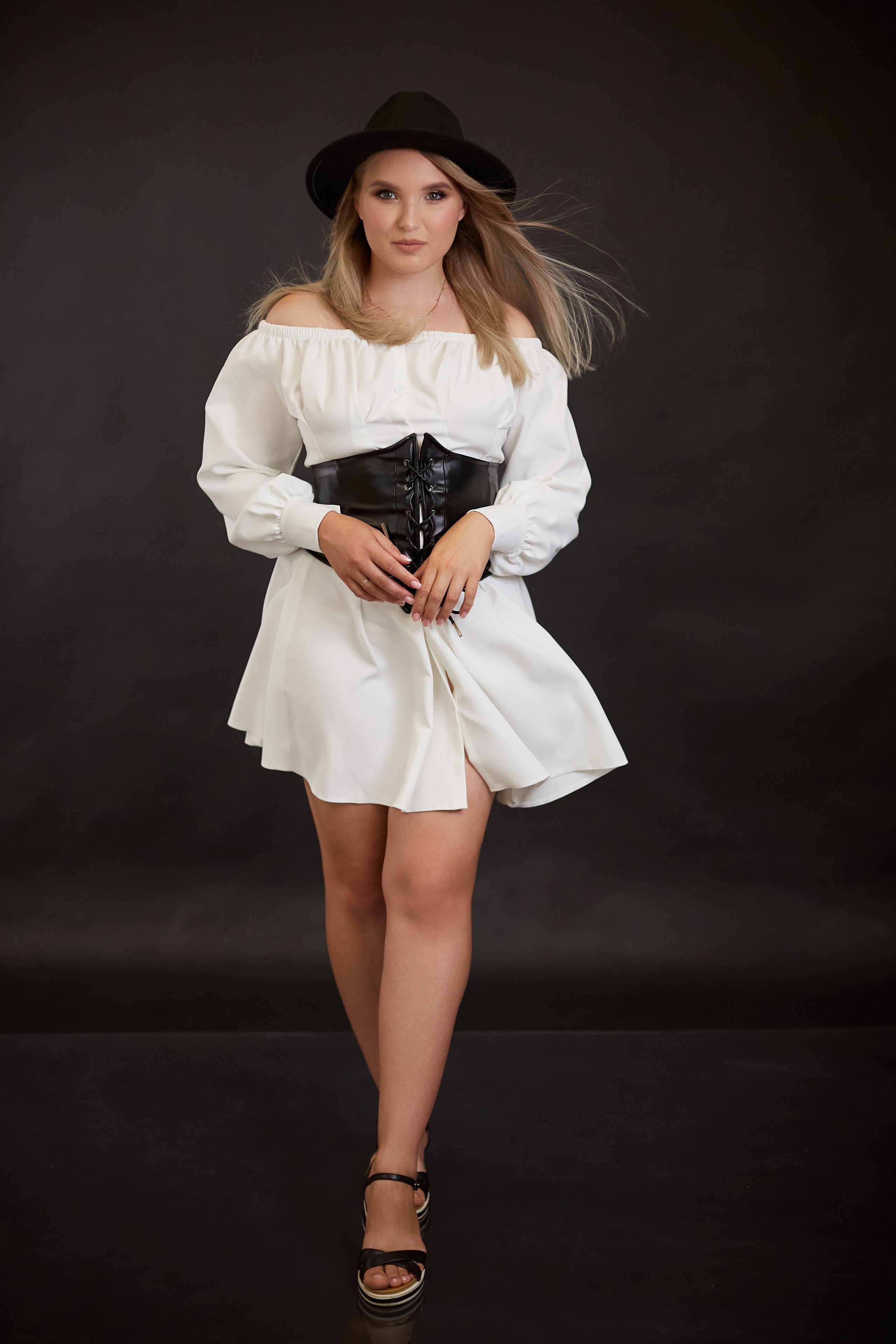 Светлая Светлана. Свадебный и креативный фотограф в ЮФО и МСК