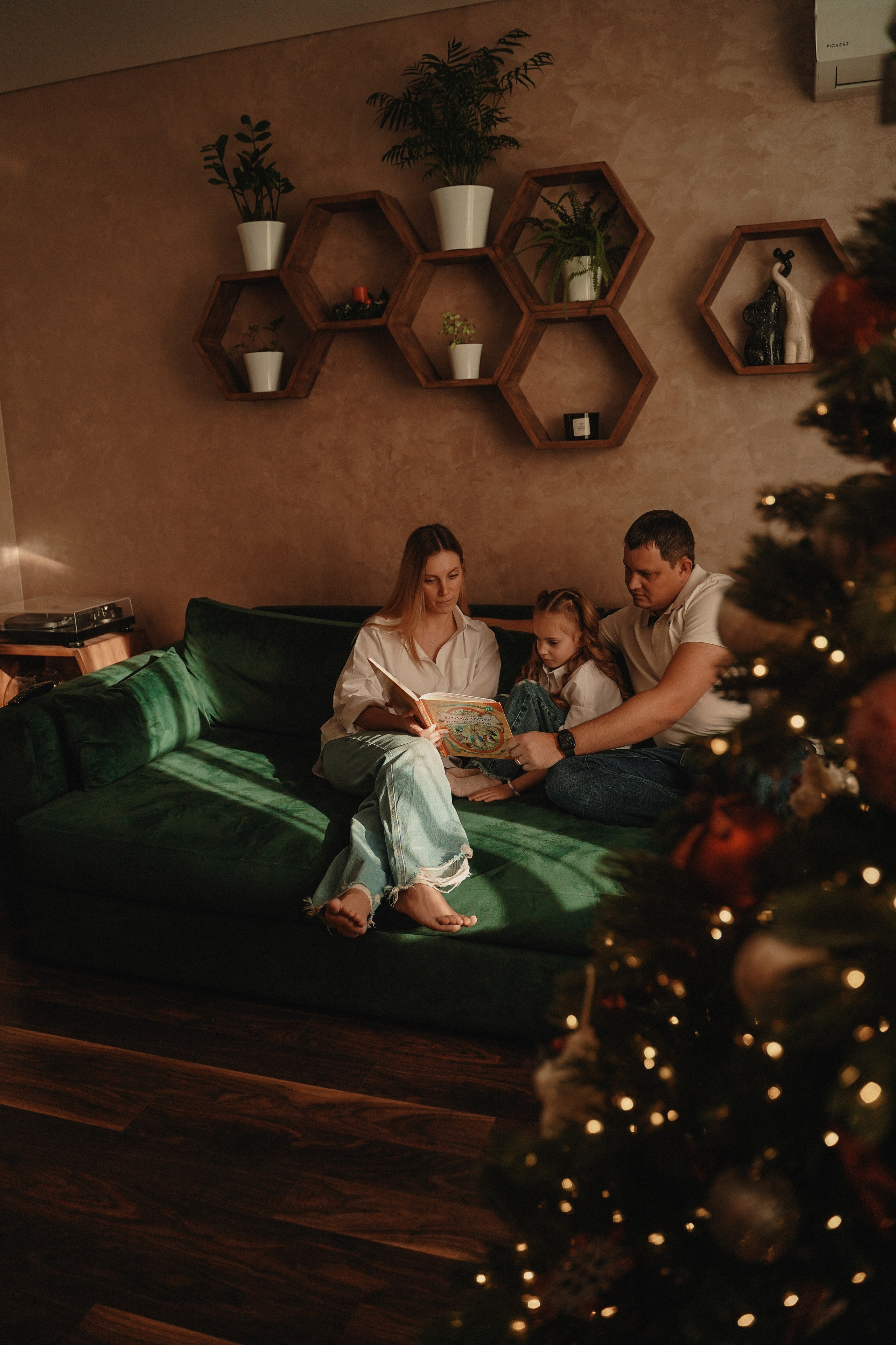 Домашняя Новогодняя фотосессия. Семейный и женский фотограф в Краснодаре Анастасия Приймак