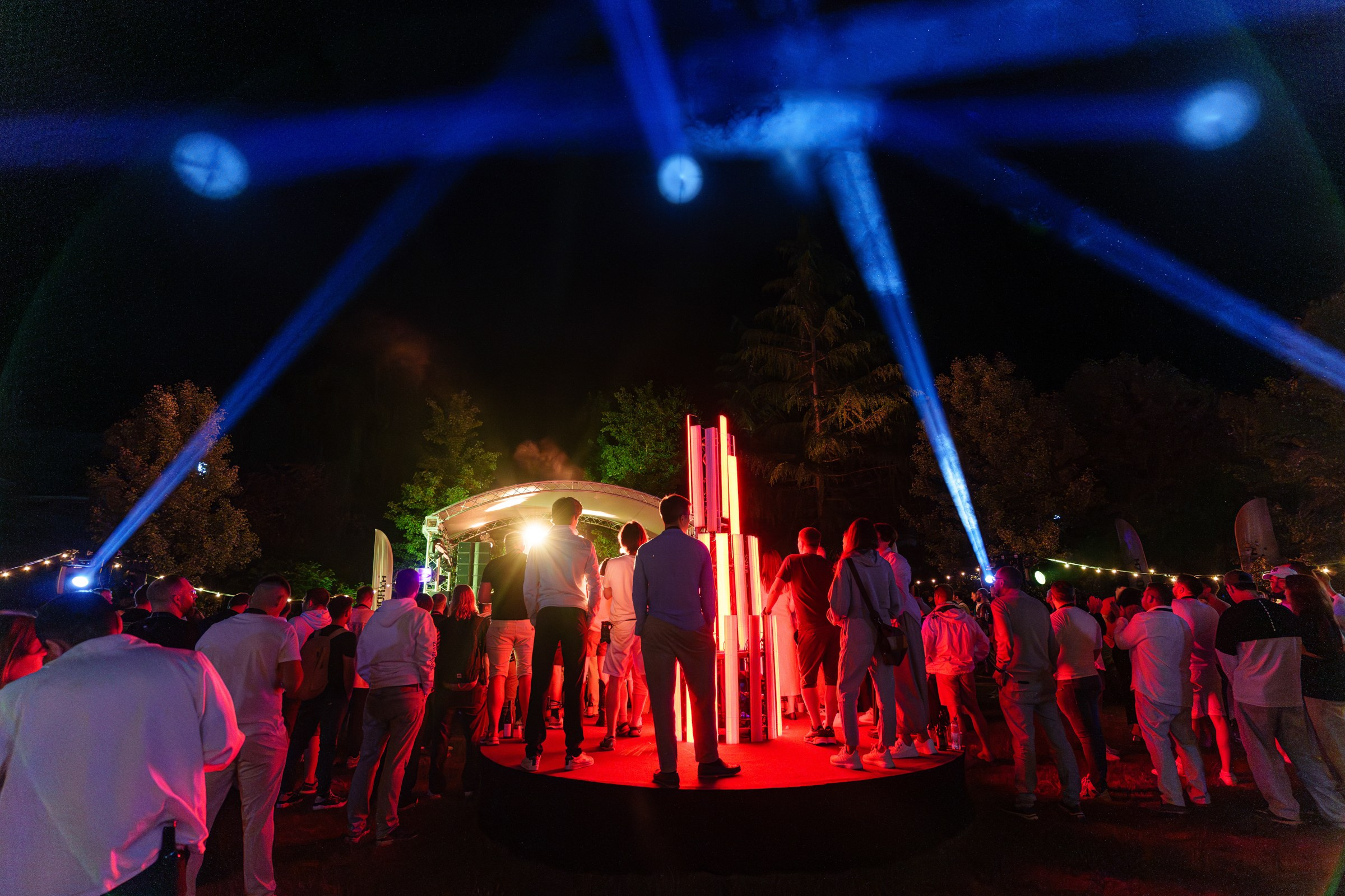 Вечеринки. South HUB