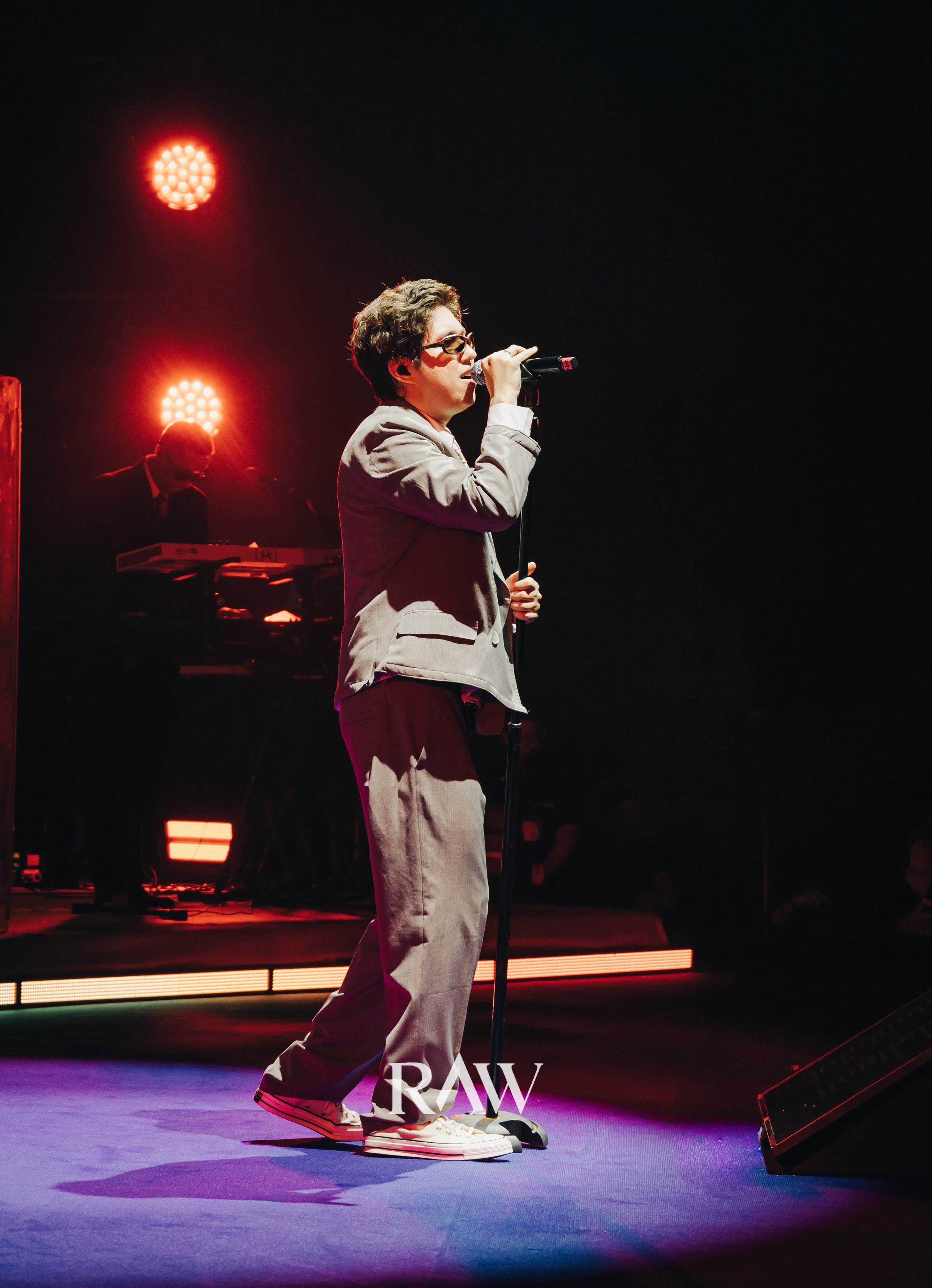 M'Dee Solo Concert. Maksiimiliano Raw фотограф Алматы