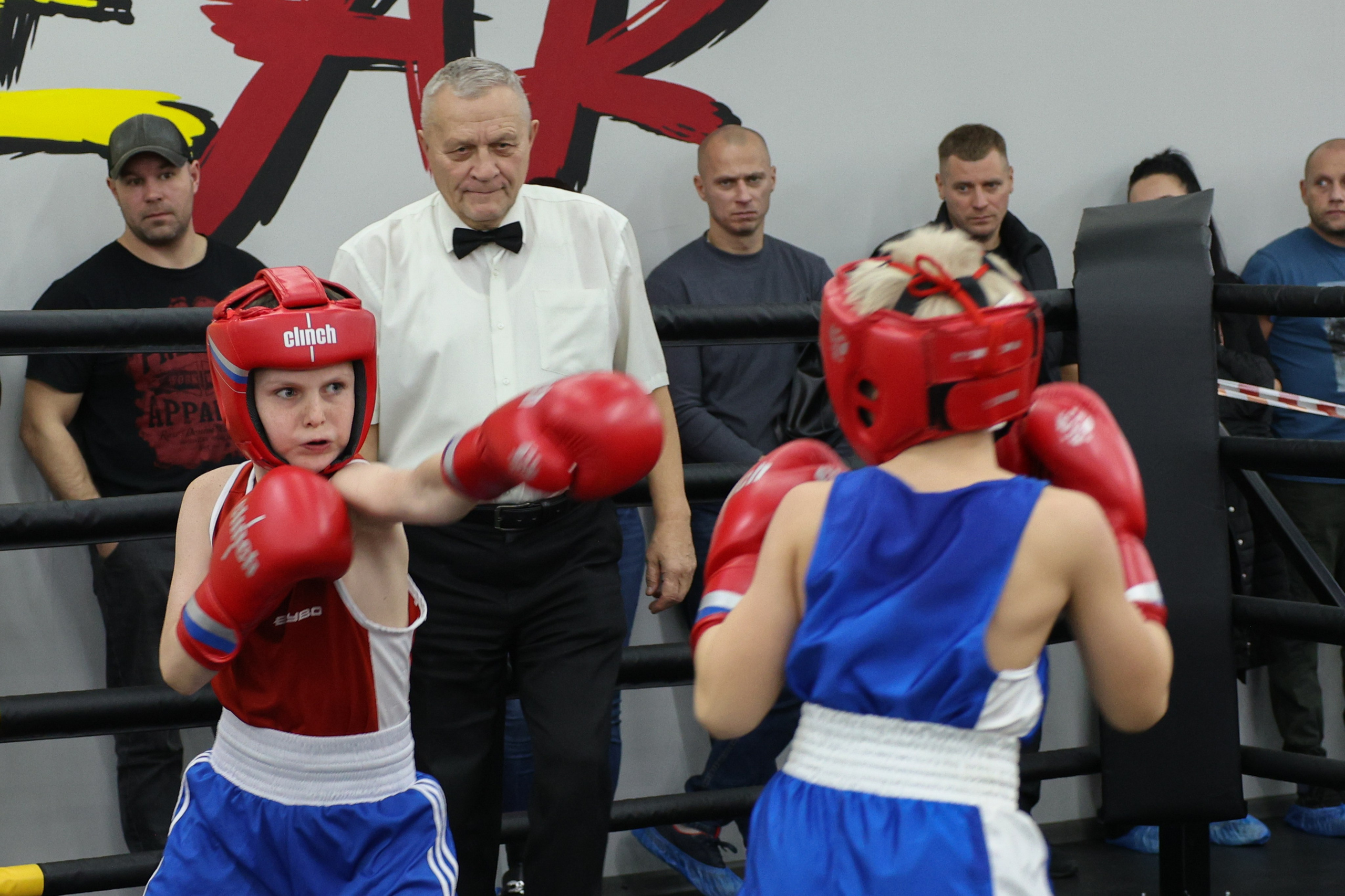 Открытый ринг «кубок ООО «ТЭК НеваСпецТяж». Фотограф Александр Заломаев