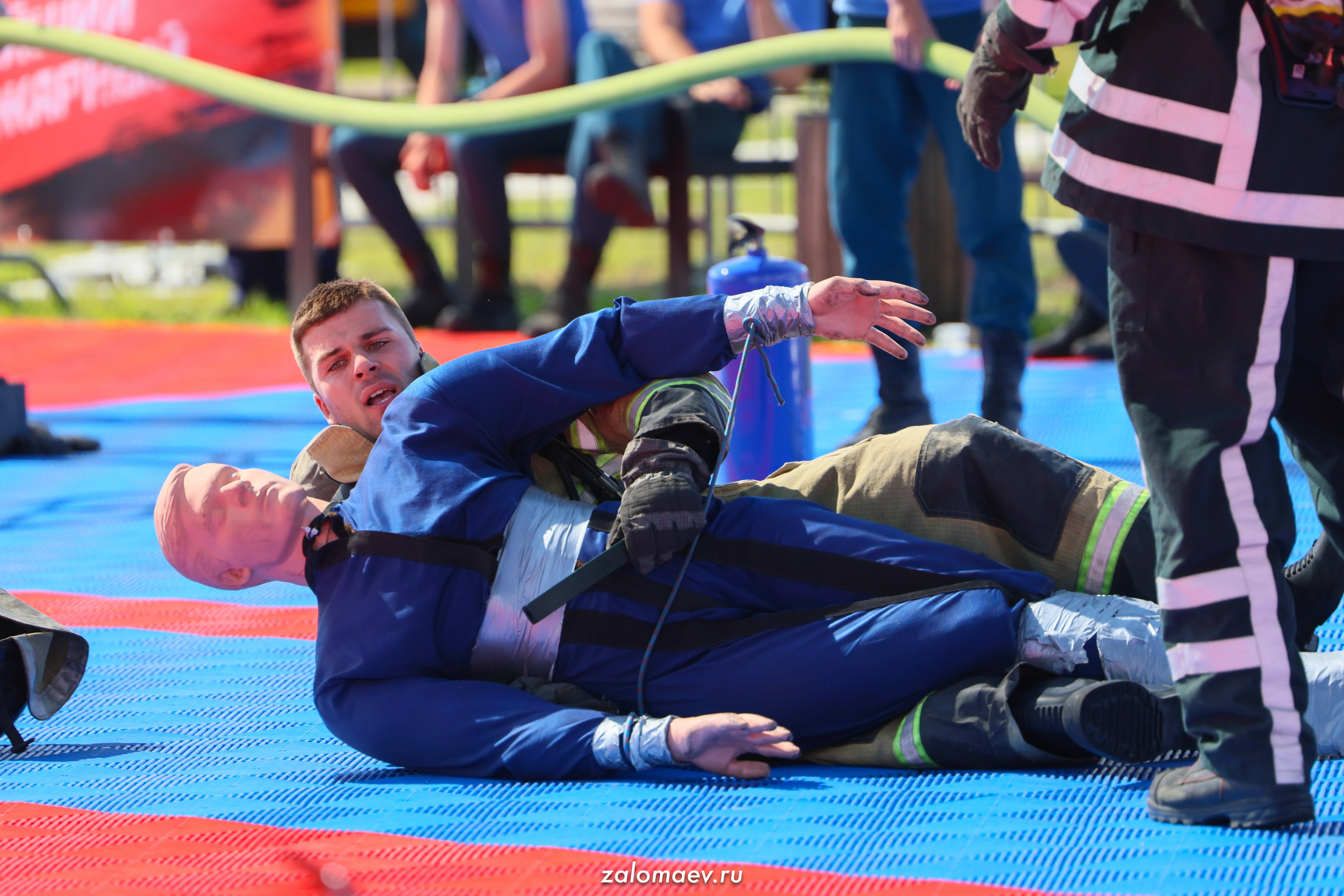 Сильнейший пожарный. Фотограф Александр Заломаев