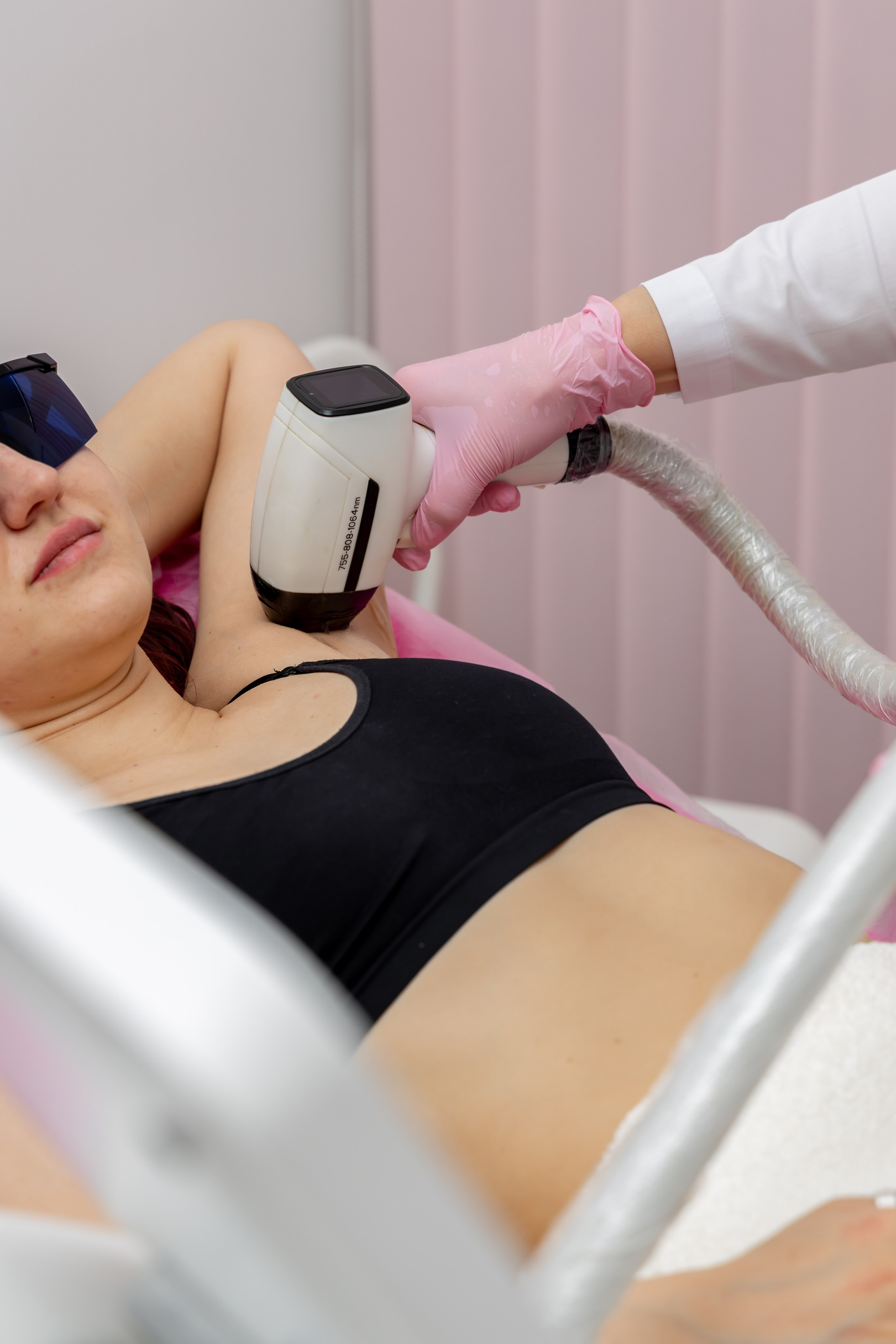 Съемка студии лазерной эпиляции. Интерьерный, предметный и контент фотограф в Иркутске Наталья Карпова