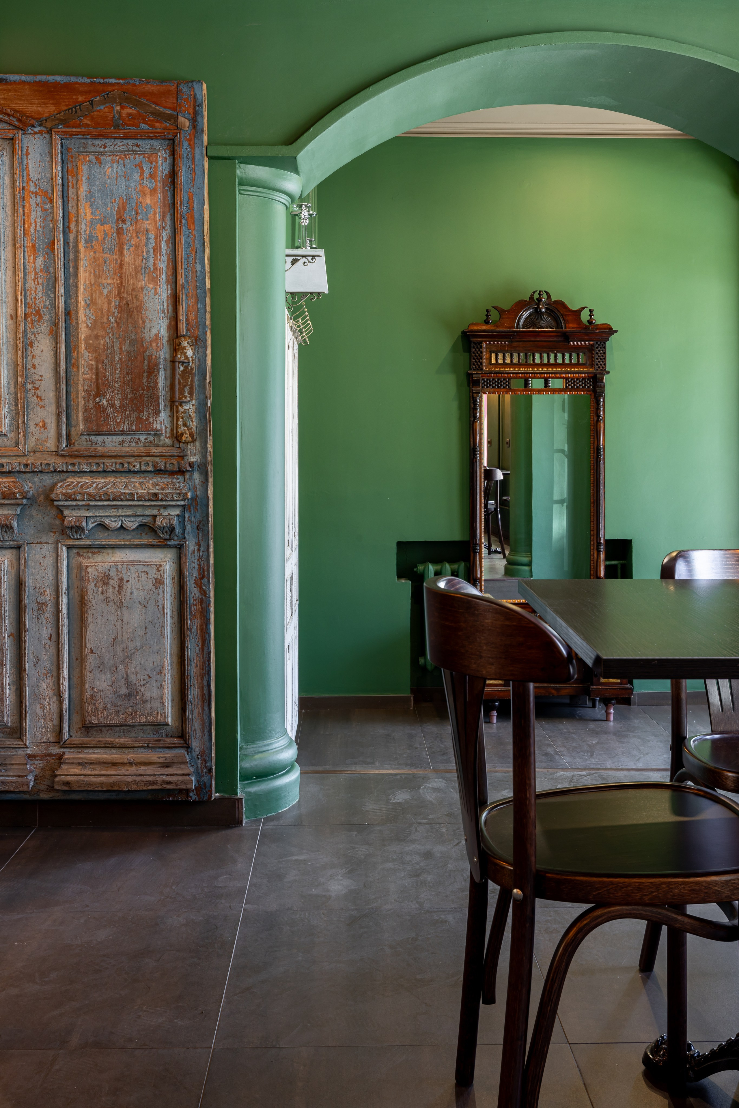 Интерьерная съемка Рюмочной «Барыня». Интерьерный, предметный и контент фотограф в Иркутске Наталья Карпова