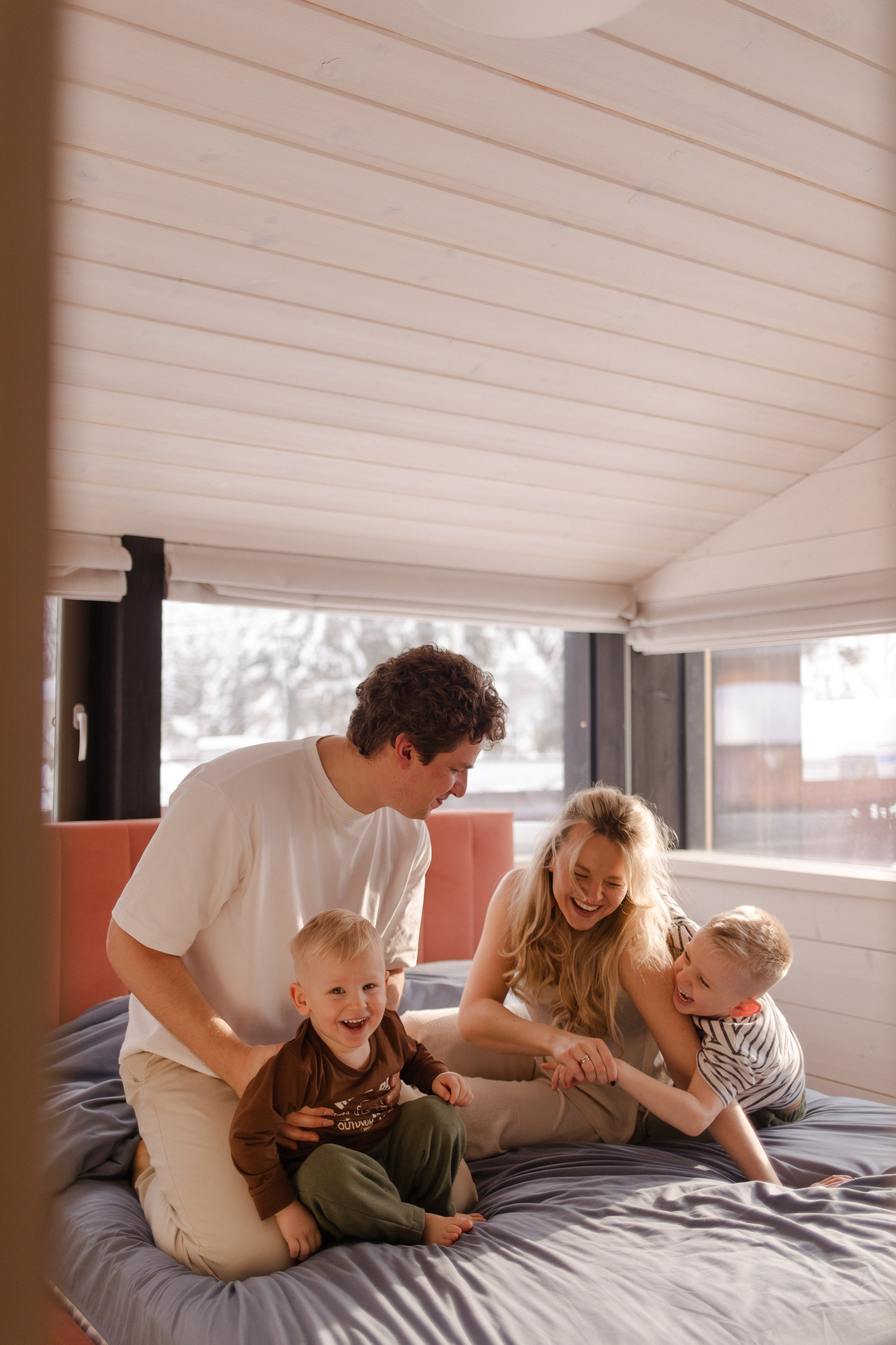 Акрам Ульяна и мальчишки. Фотграф в Москве Кузьмина Мария