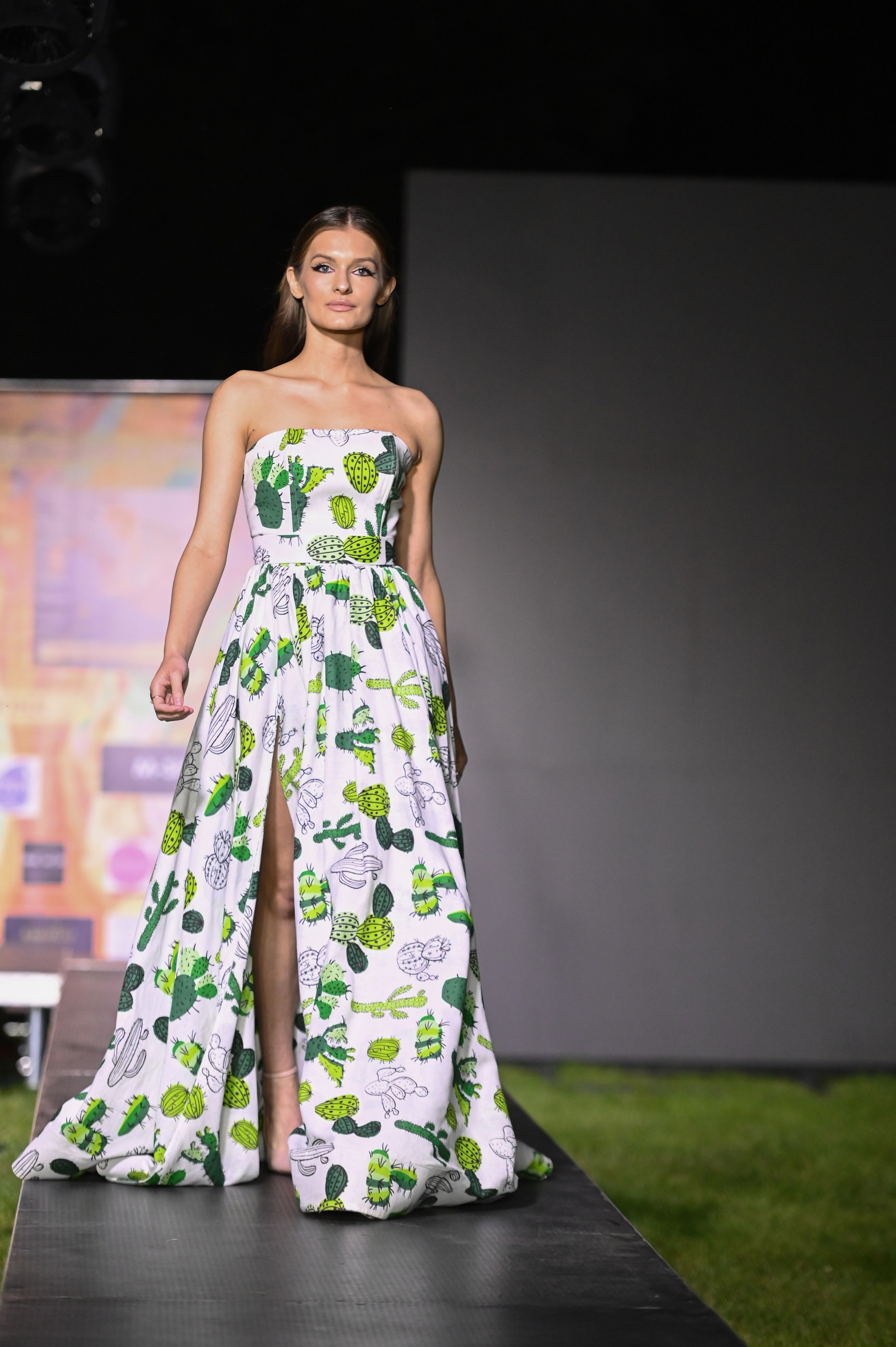 Модный показ «Summer Fashion Day 2025» г. Пенза. Фотограф в Москве Тамрико Федосеева