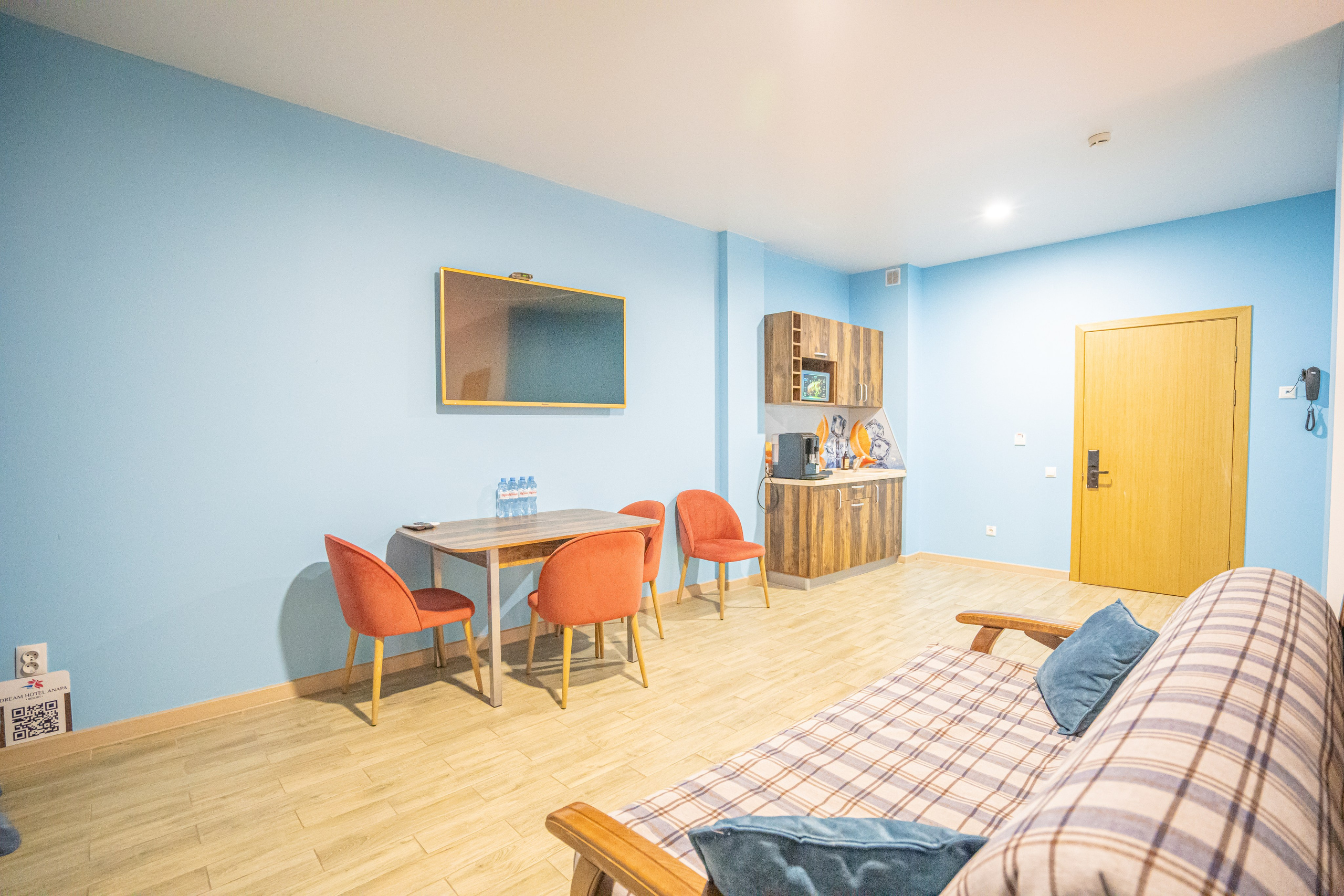 Интерьерная фотосъемка премиальных отелей Dream Hotel в Краснодаре и Анапе Профессиональная фотосъемка интерьеров отелей Dream Hotel: Красно. Шедевры для Вас! Фотограф и Видеограф в Краснодаре Пахиев Руслан