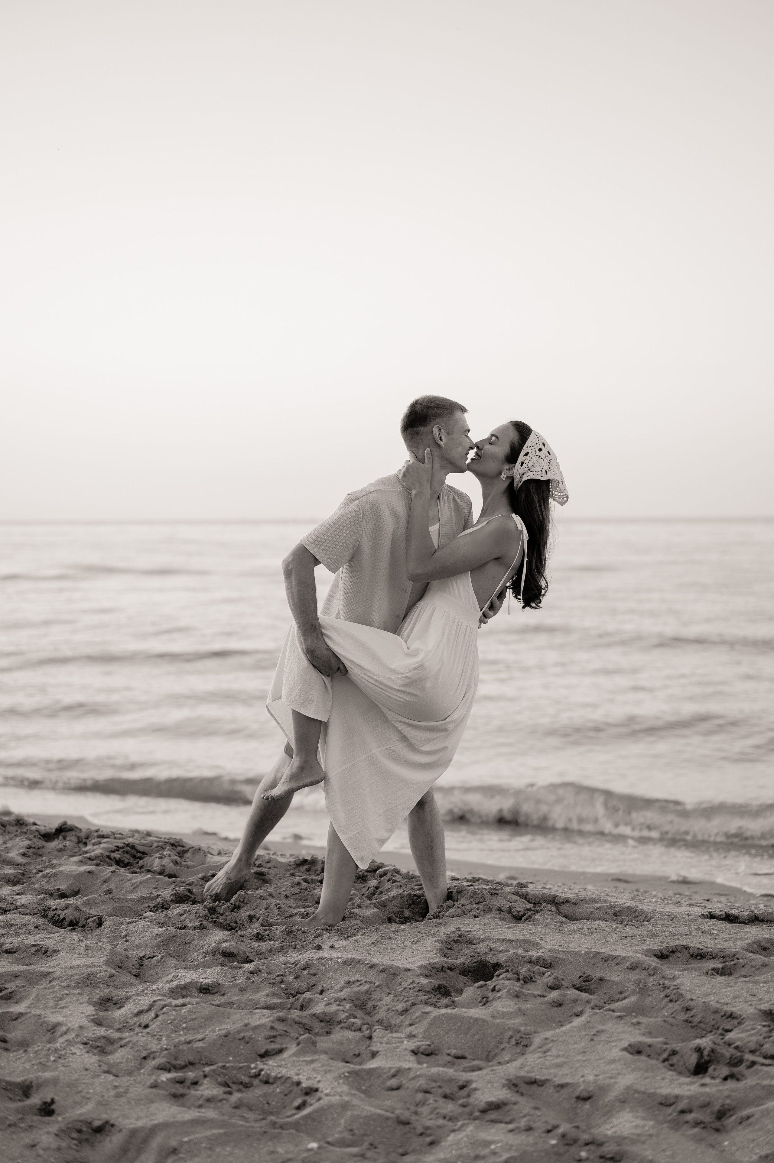 Предсвадебная съёмка на море🌊. Свадебный и семейный фотограф в Краснодаре Алина Мельник