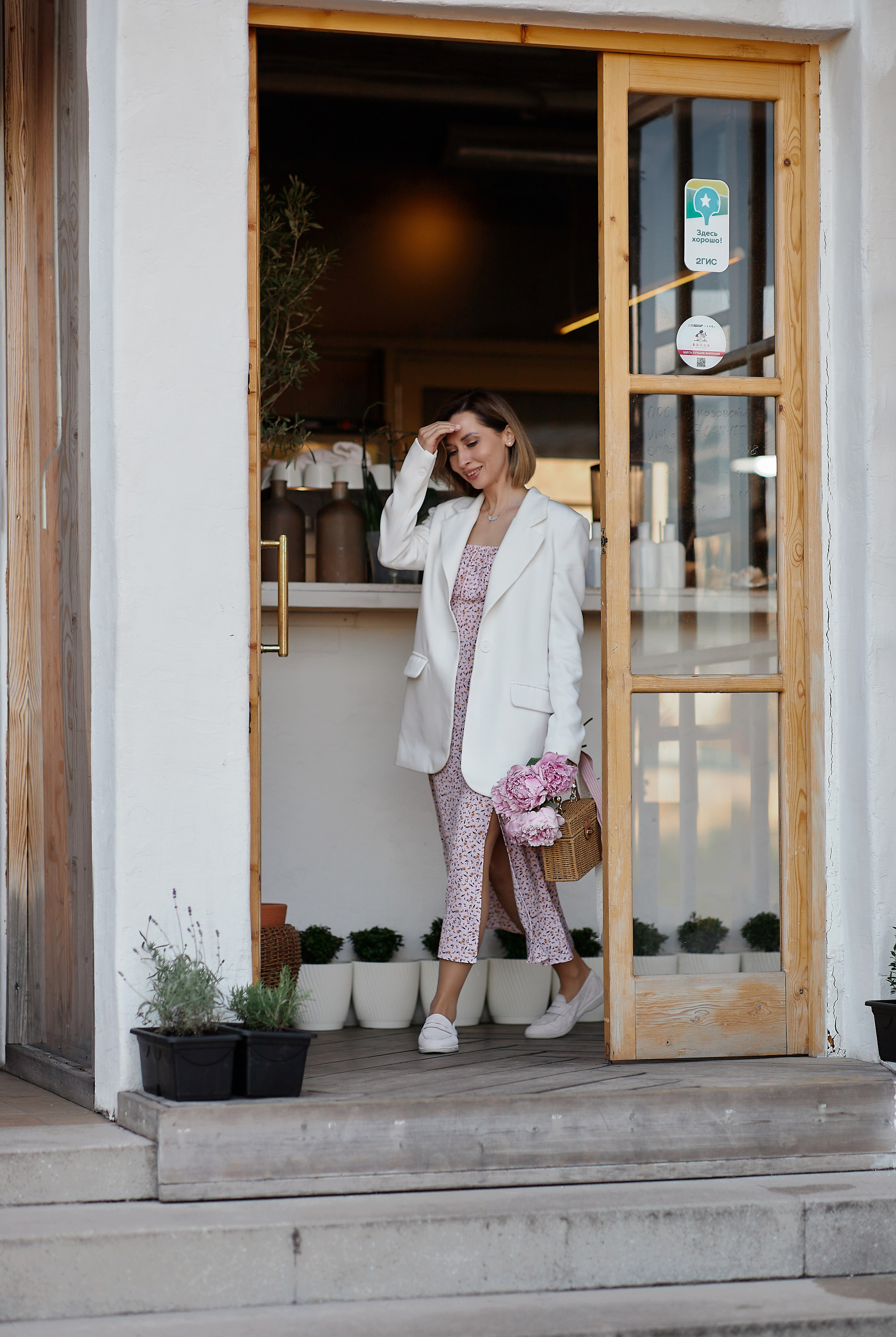 Фотосессия Анны Гребцовой ресторан Айвазовский. Свадебный и семейный фотограф в Сочи-Красной поляне Ларионова Анна