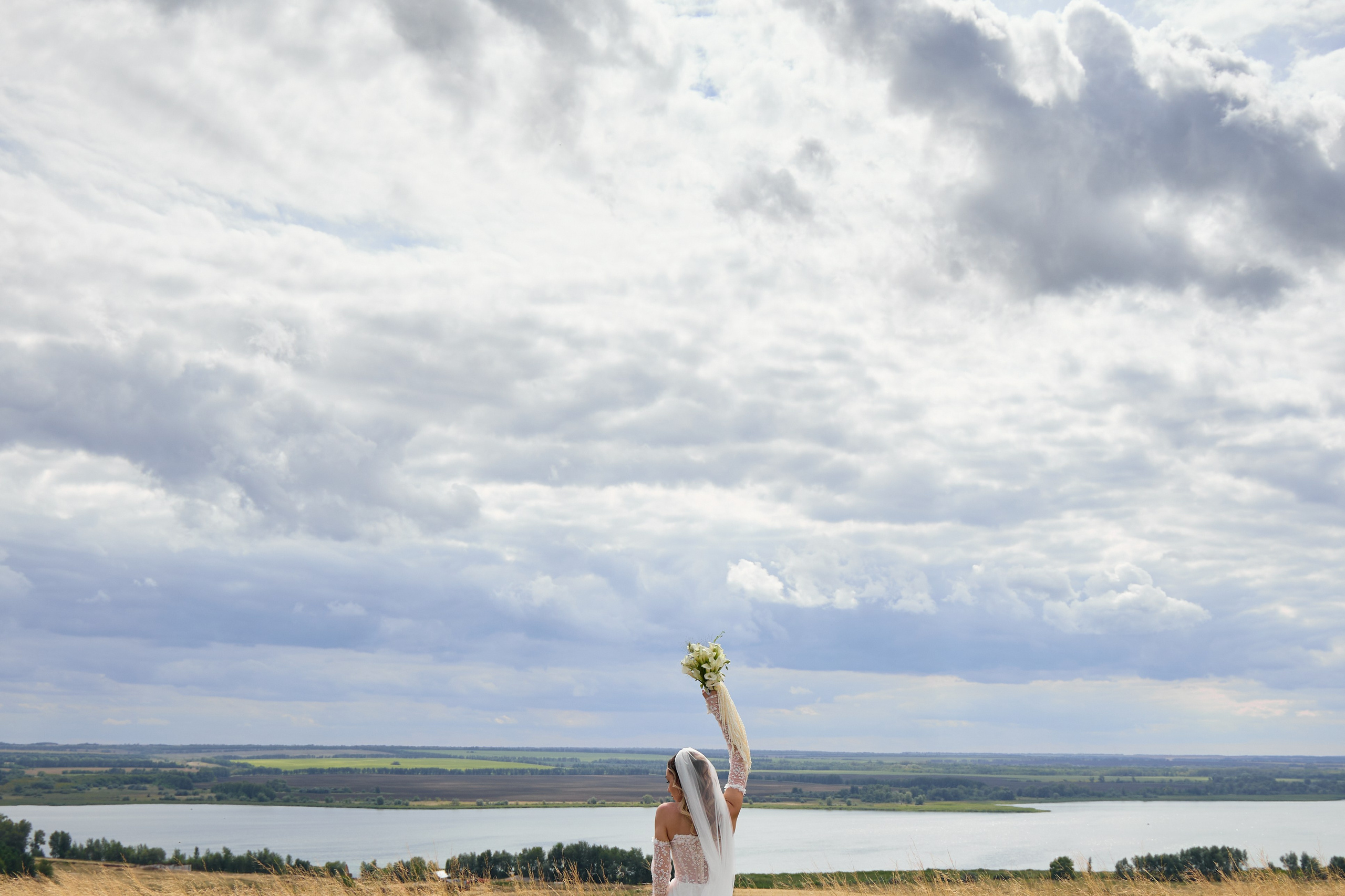Свадебный фотограф в Самаре и Тольятти. Фотосессия на природе