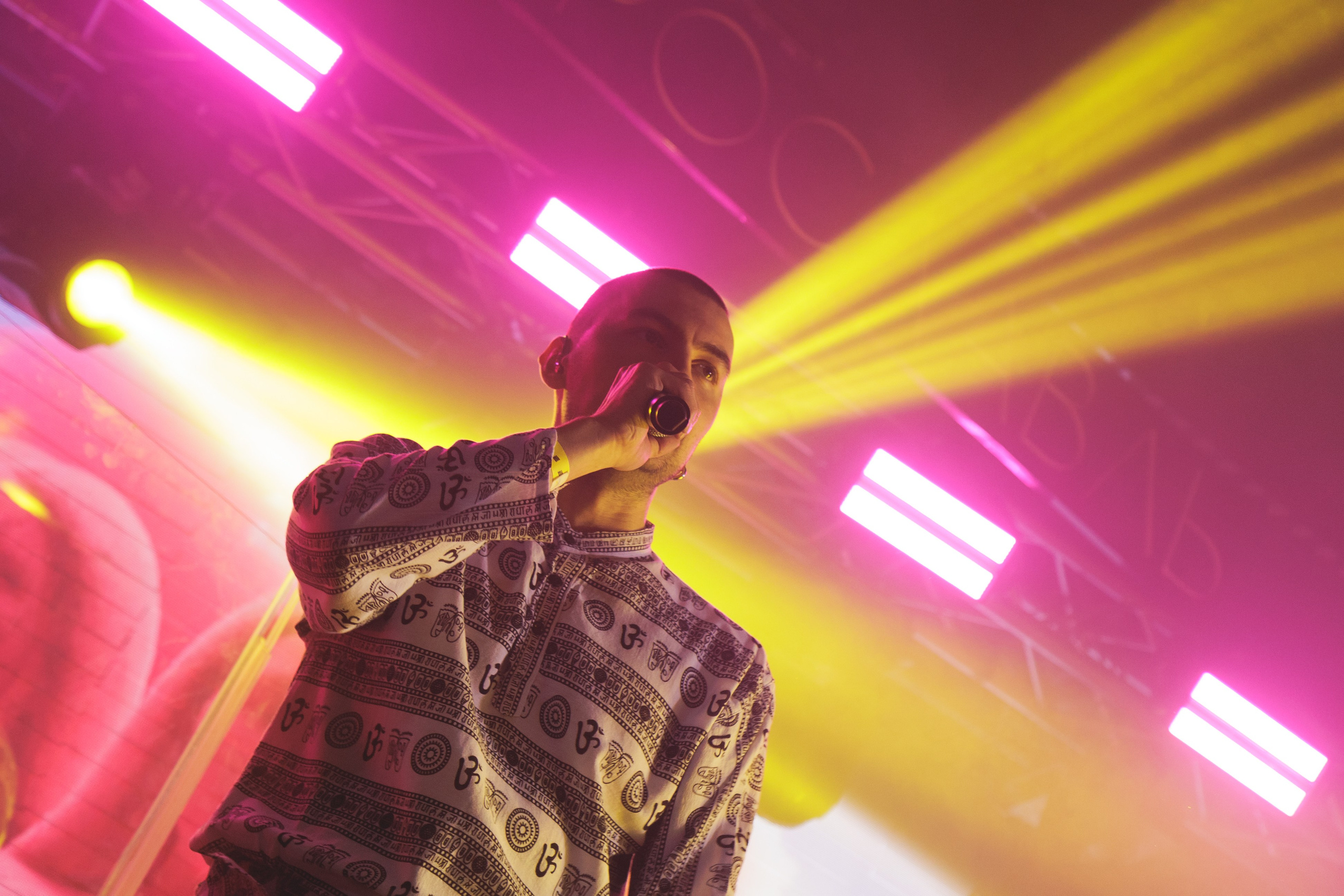 SQWOZ BAB. Ярославль. 2026. Фотограф Ярославль | Репортаж | Александр Мелюшин