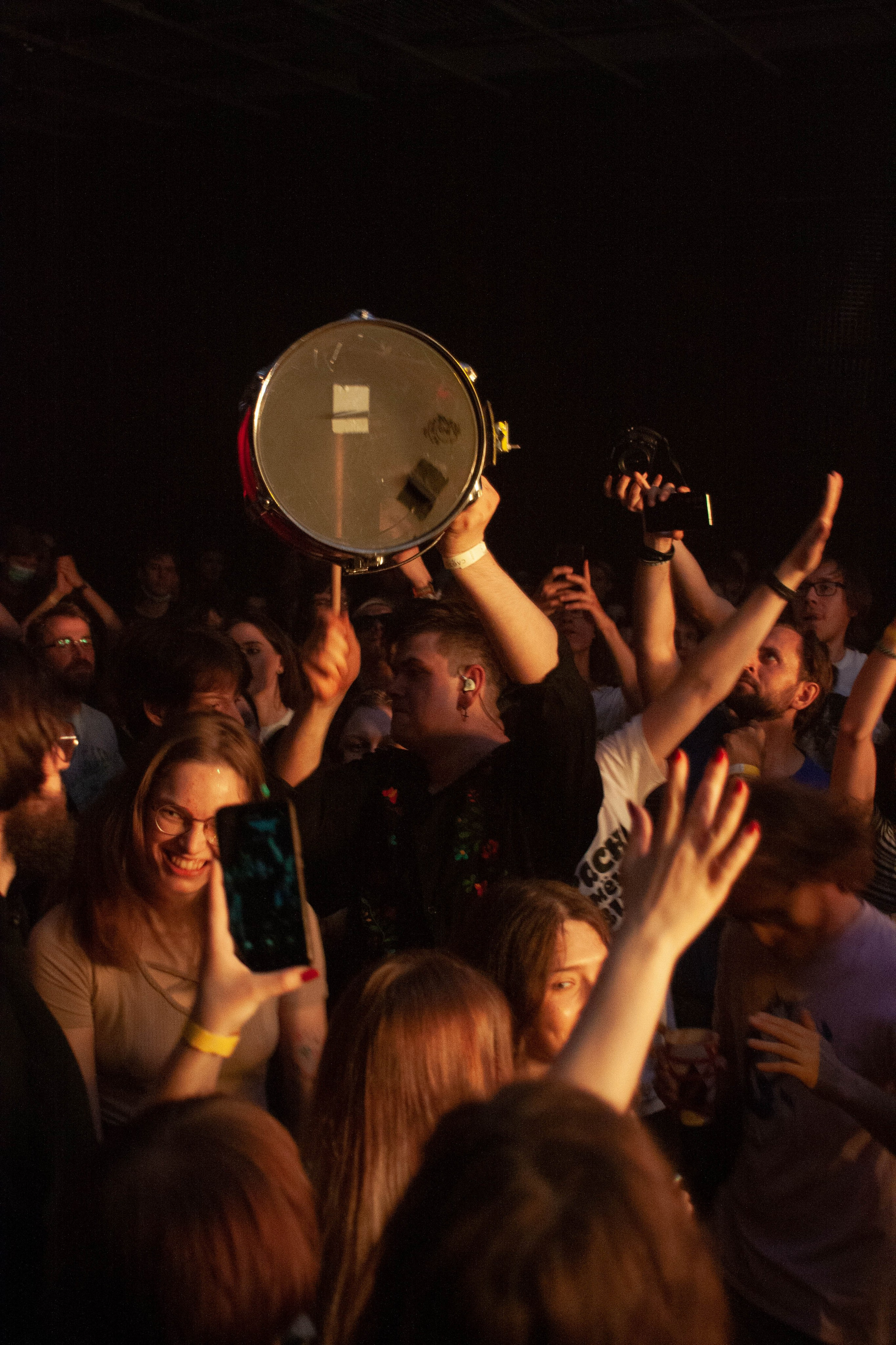 Краснознаменная дивизия имени моей бабушки. Фотограф для музыкантов, фотограф на концерт, концертный фотограф, съемка концерта, бэкстейдж фотограф