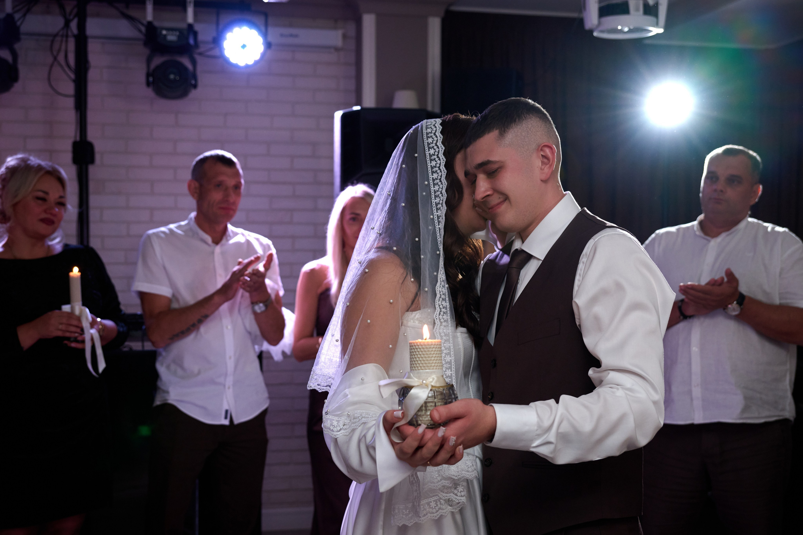 Свадьба Дениса и Валерии в Старом Осколе. Профессиональный фотограф Старый Оскол, Губкин — свадьба, венчание, крещение, юбилей и день рождения