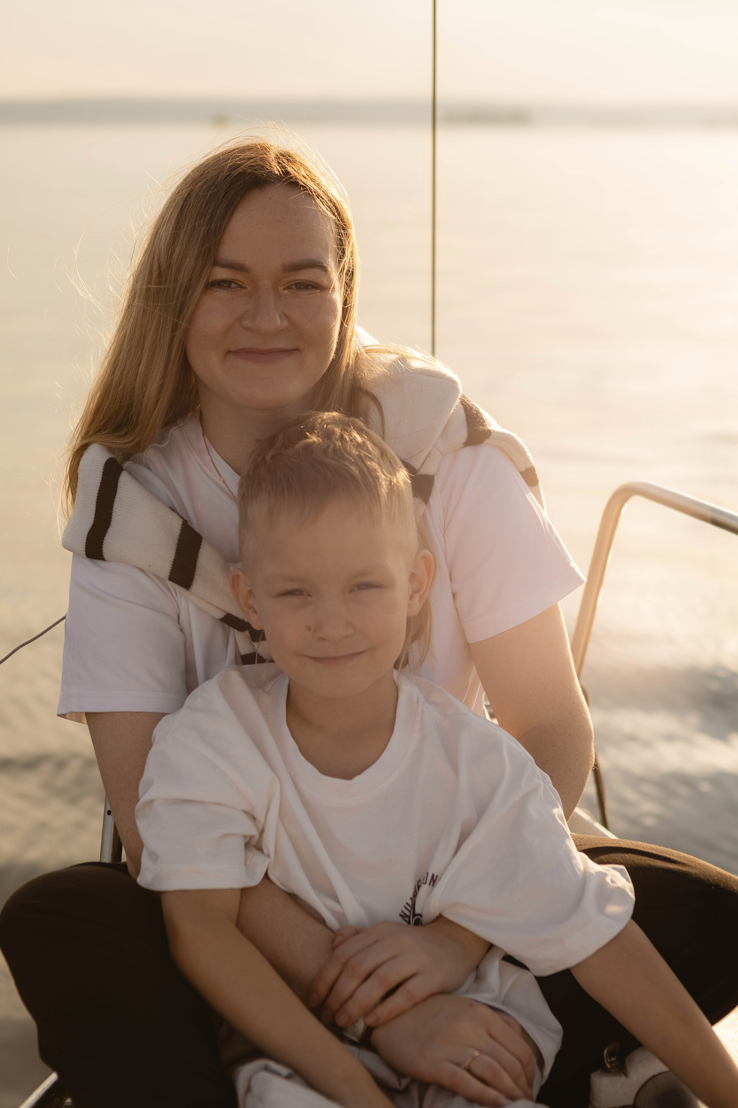 Семейная на яхте. Фотограф в Казани.Снимаю индивидуальные портреты, love story и свадьбы