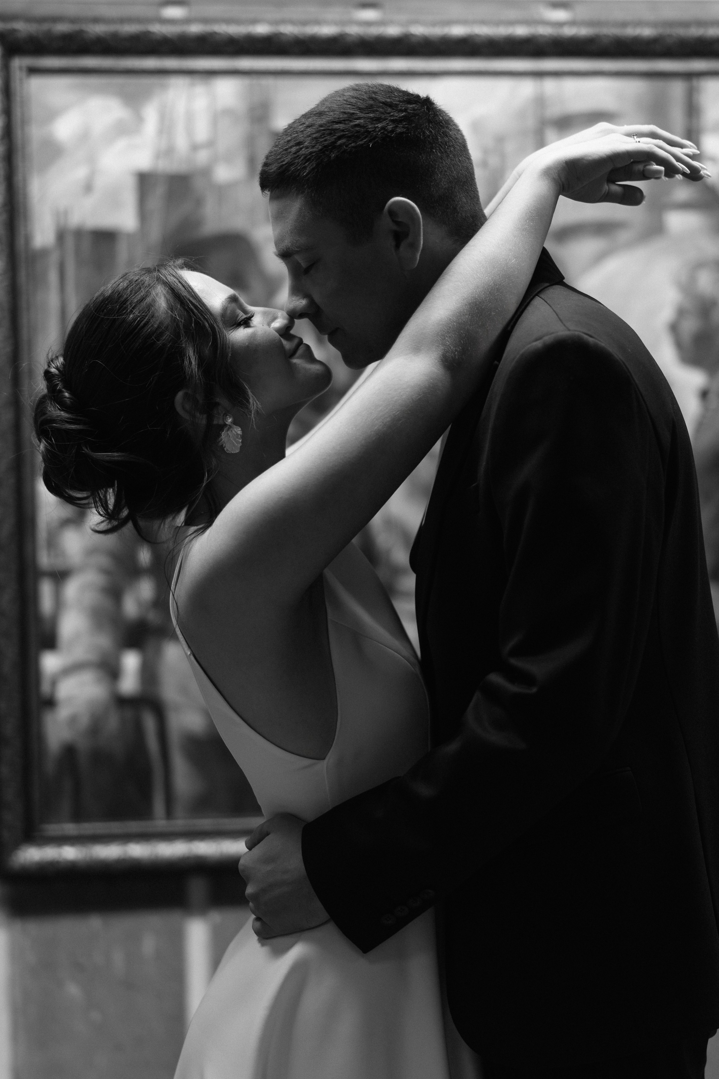 Свадьба Никиты и Марины в Уфе — регистрация в ЗАГСе на Гоголя, ЖК Империал, Дворец профсоюзов, ЖК Аристократ и фотостудия Марко