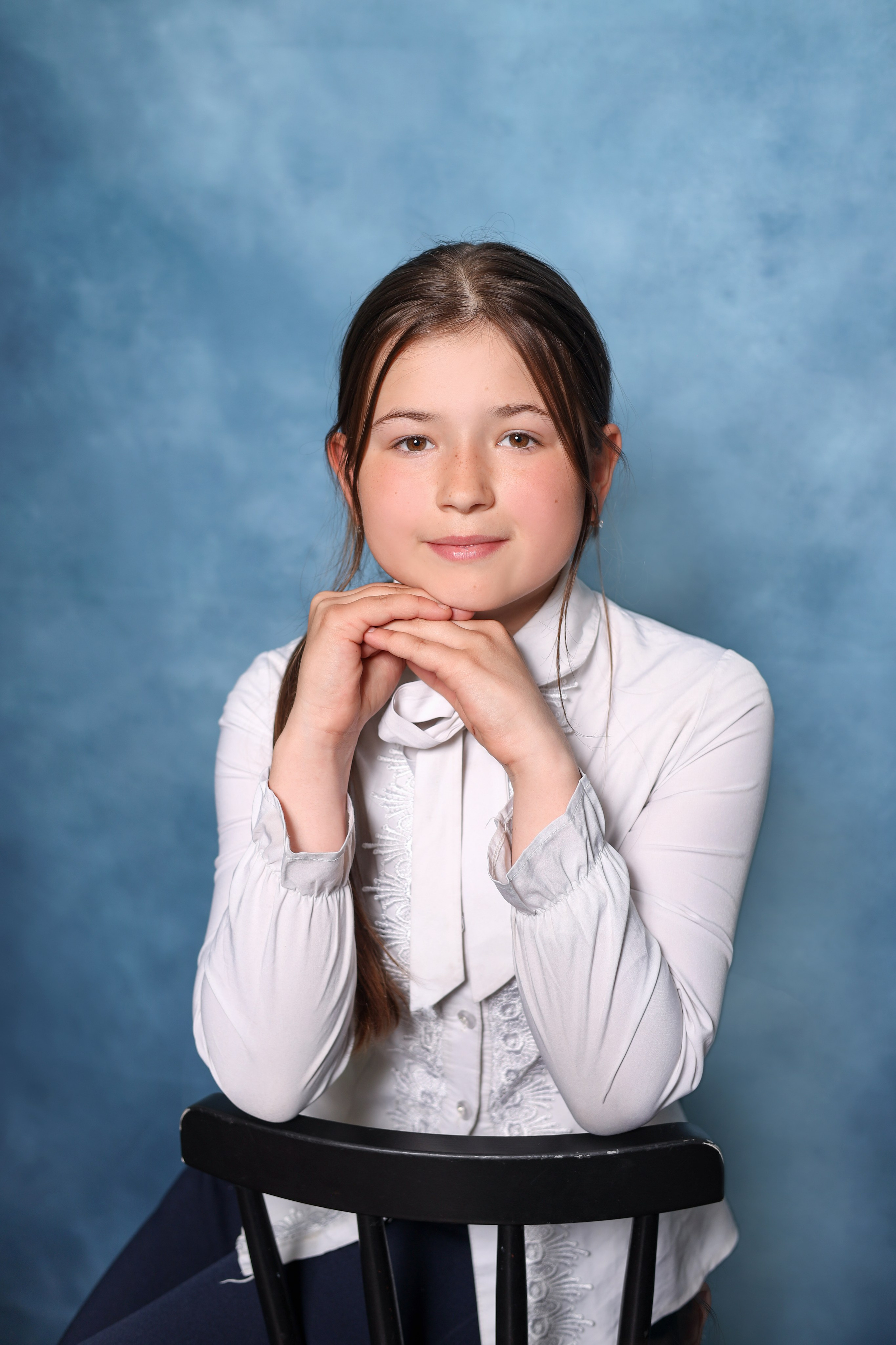 Фон Голубой. Фотостудия «Стремянка».Фотосессии в детских садах и школах