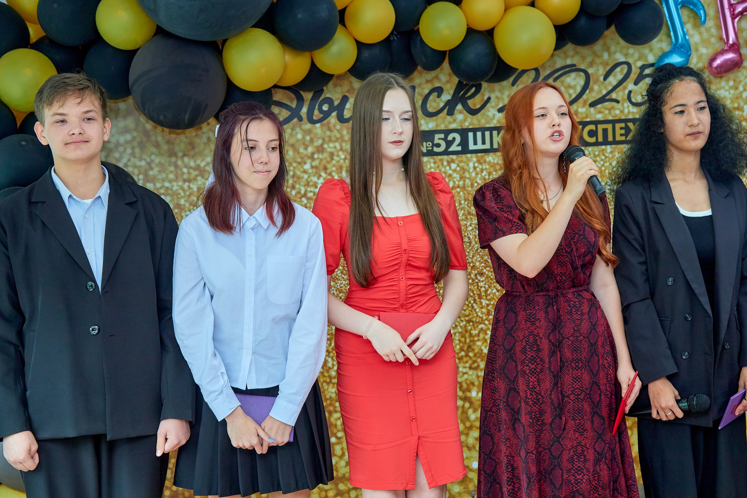 Выпускные 9-й и 11-й класс. Фотограф в Екатеринбурге Булат Хамитов
