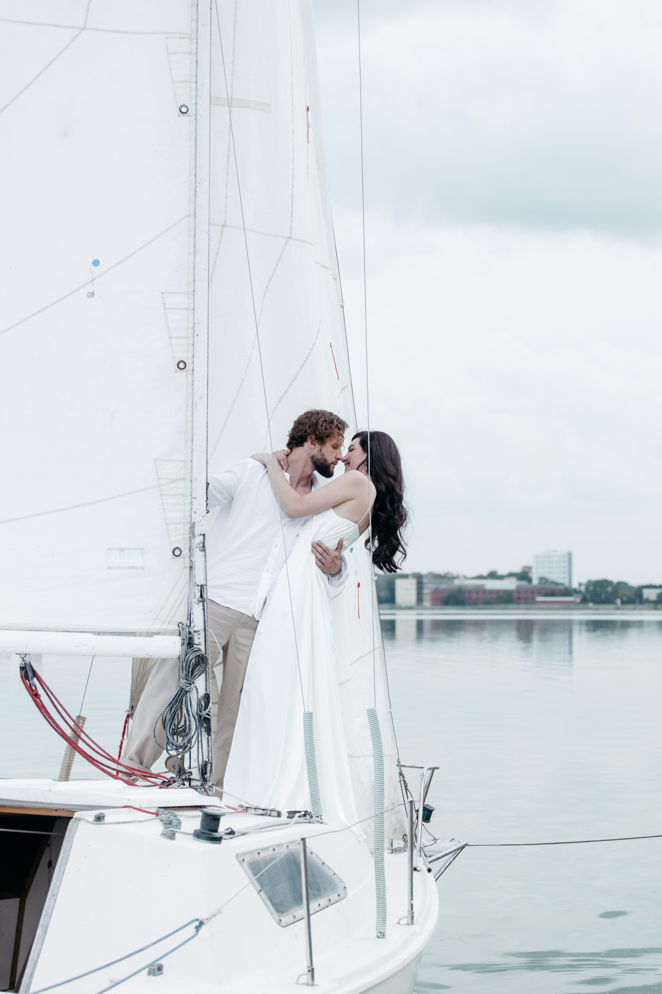 Яхта, парус, любовь. Свадебный фотограф в Москве Ольга Коржова