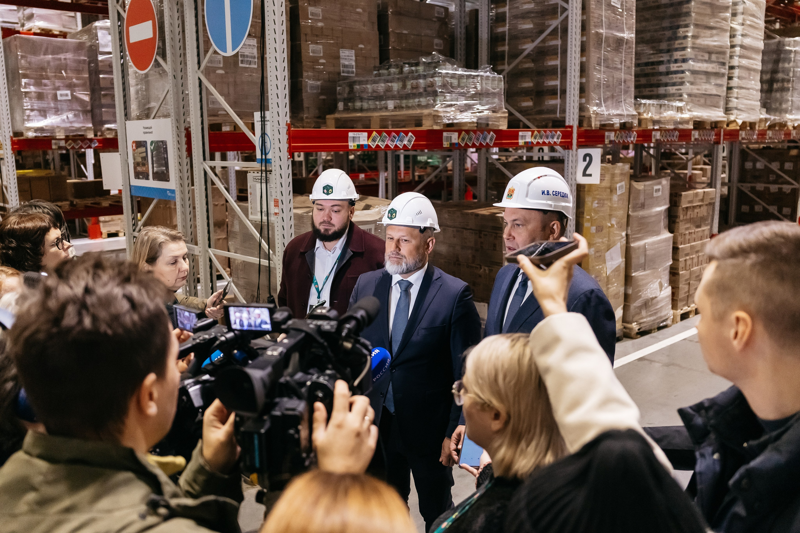 Открытие распределительного центра «Пятёрочки» и «Чижик» в городе Кемерово. Фотограф Кемерово | Сергей