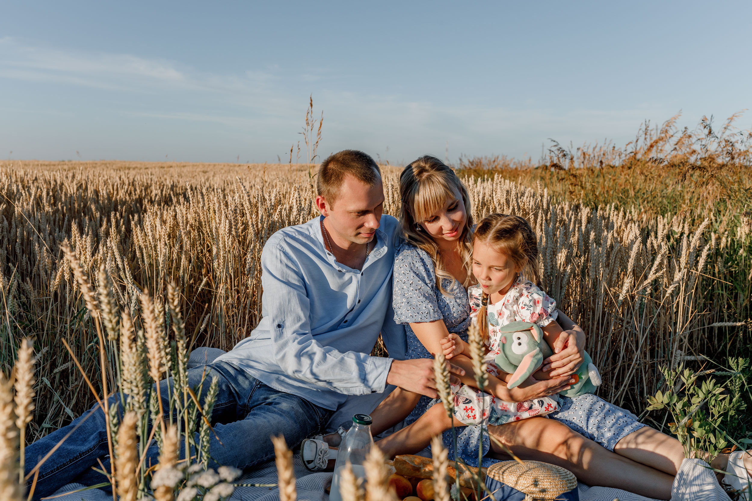 В поле. Свадебный фотограф Евгения Девиченская