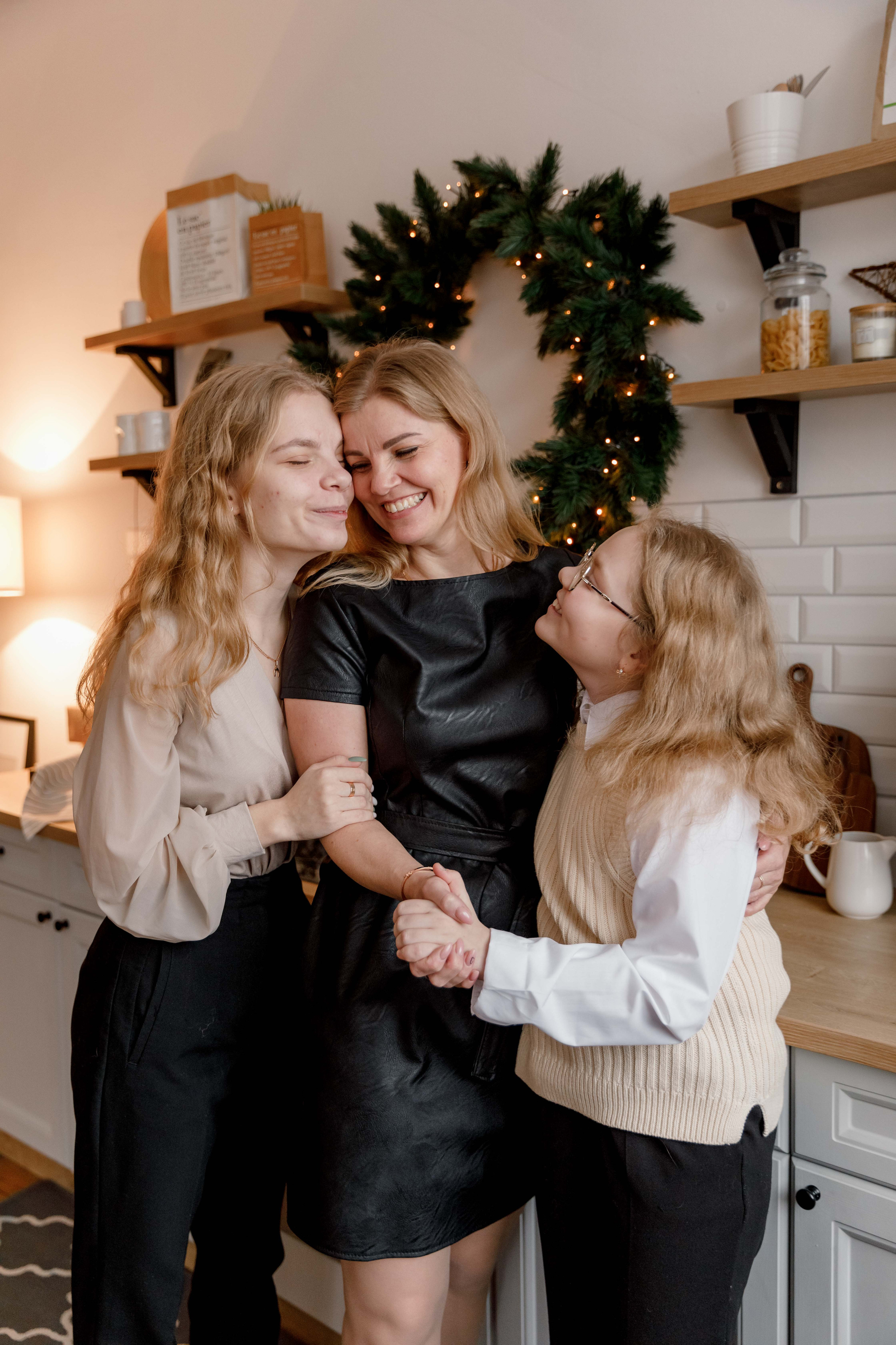 Света с семьей. Свадебный фотограф Евгения Девиченская